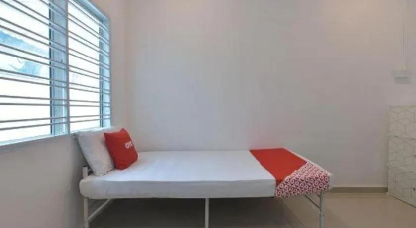 OYO 90889 Narasindo Cottage