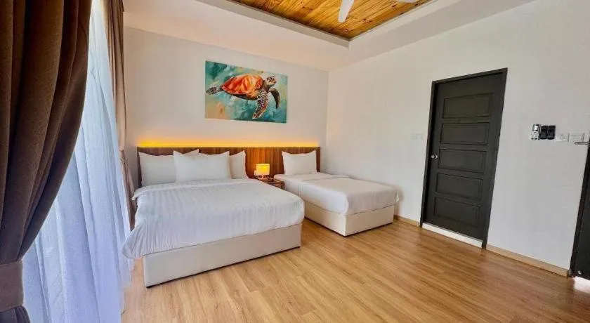 Bed in Sand Bay Resort Semporna