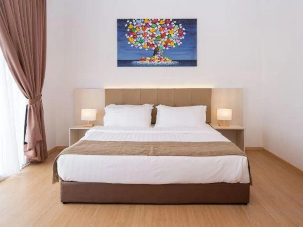 Bed in Sand Bay Resort Semporna