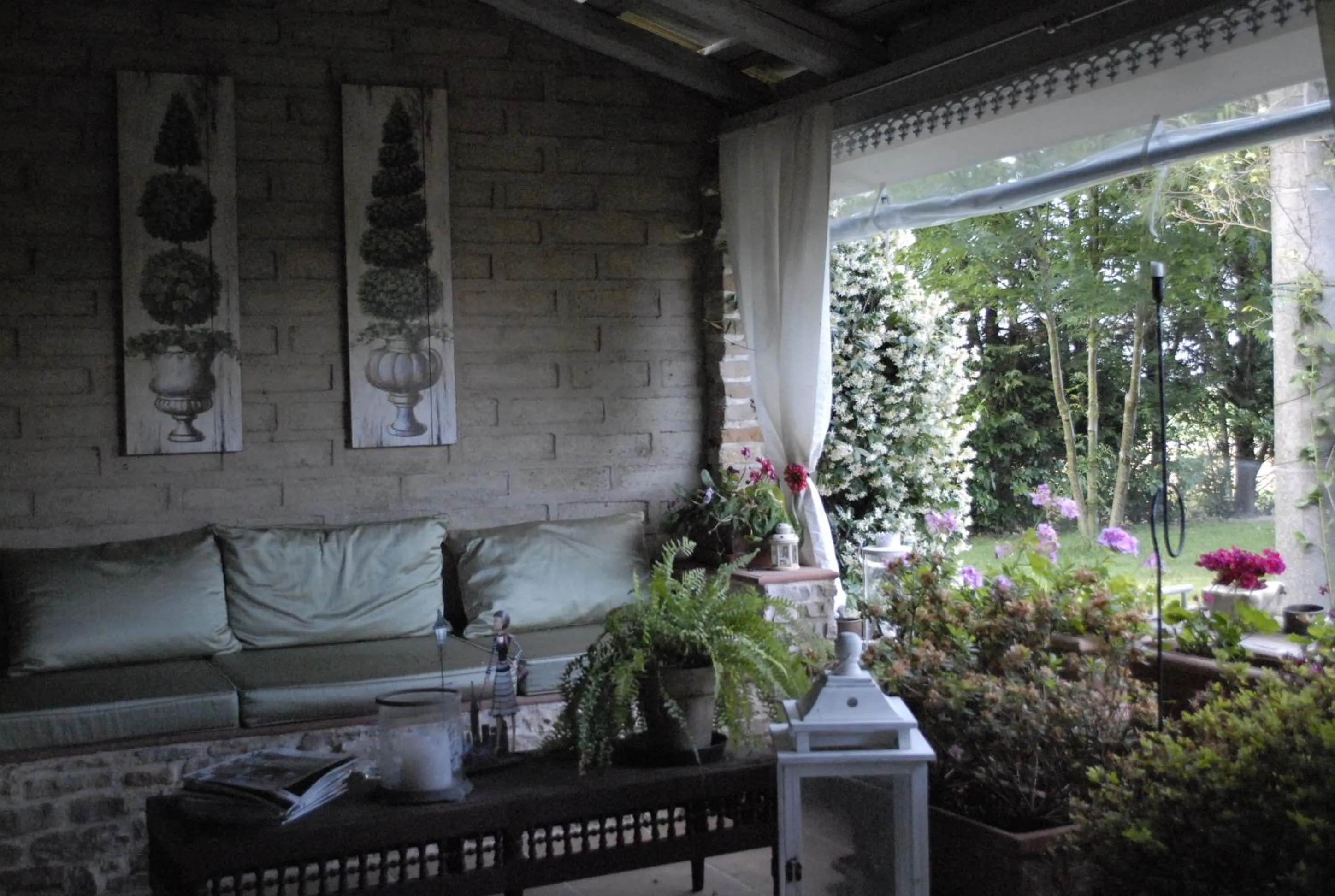 Patio in B&B Abracadabra