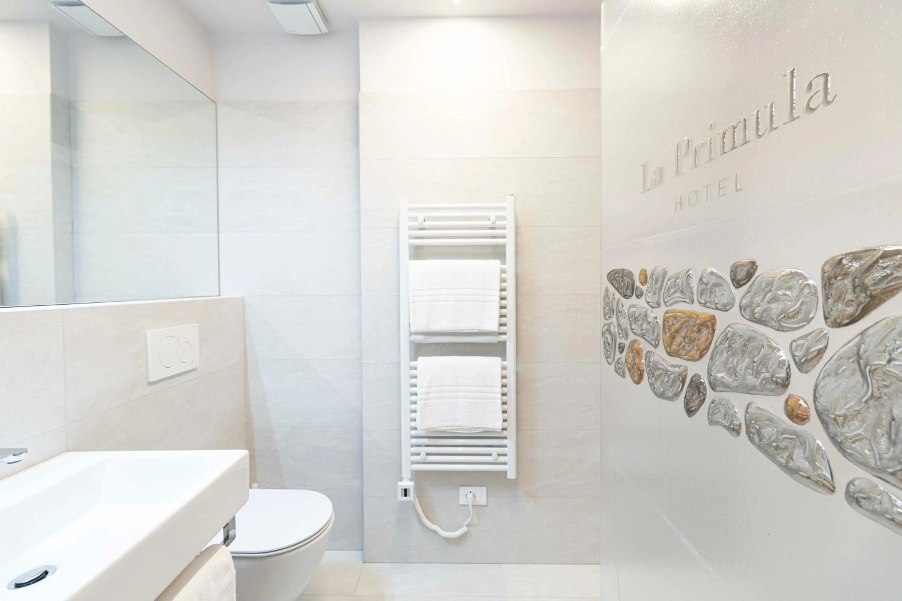 Bathroom in Hotel La Primula