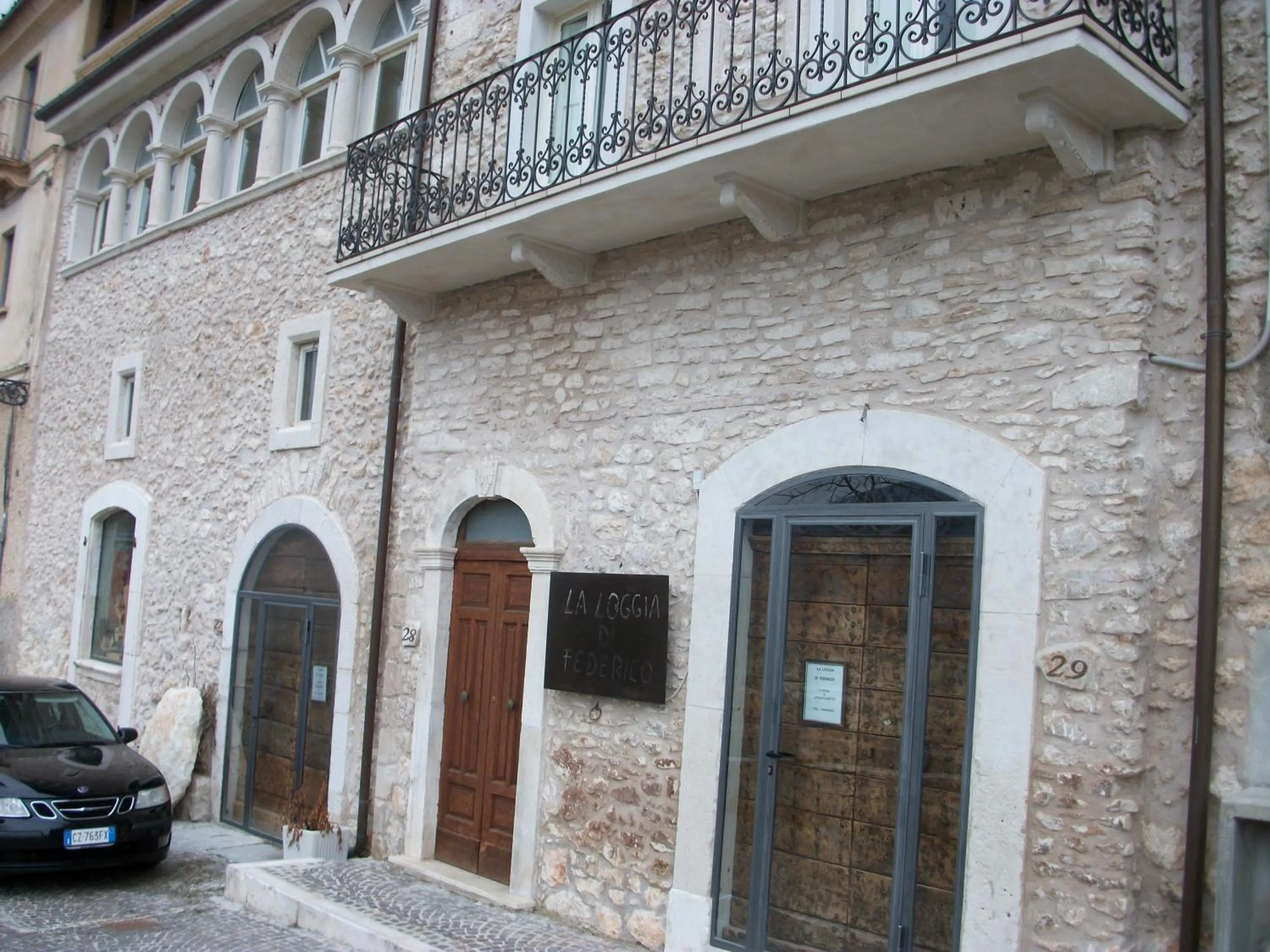 Facade/entrance in La Loggia Di Federico