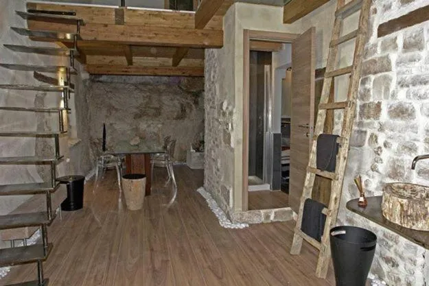 Lounge or bar in La Loggia Di Federico