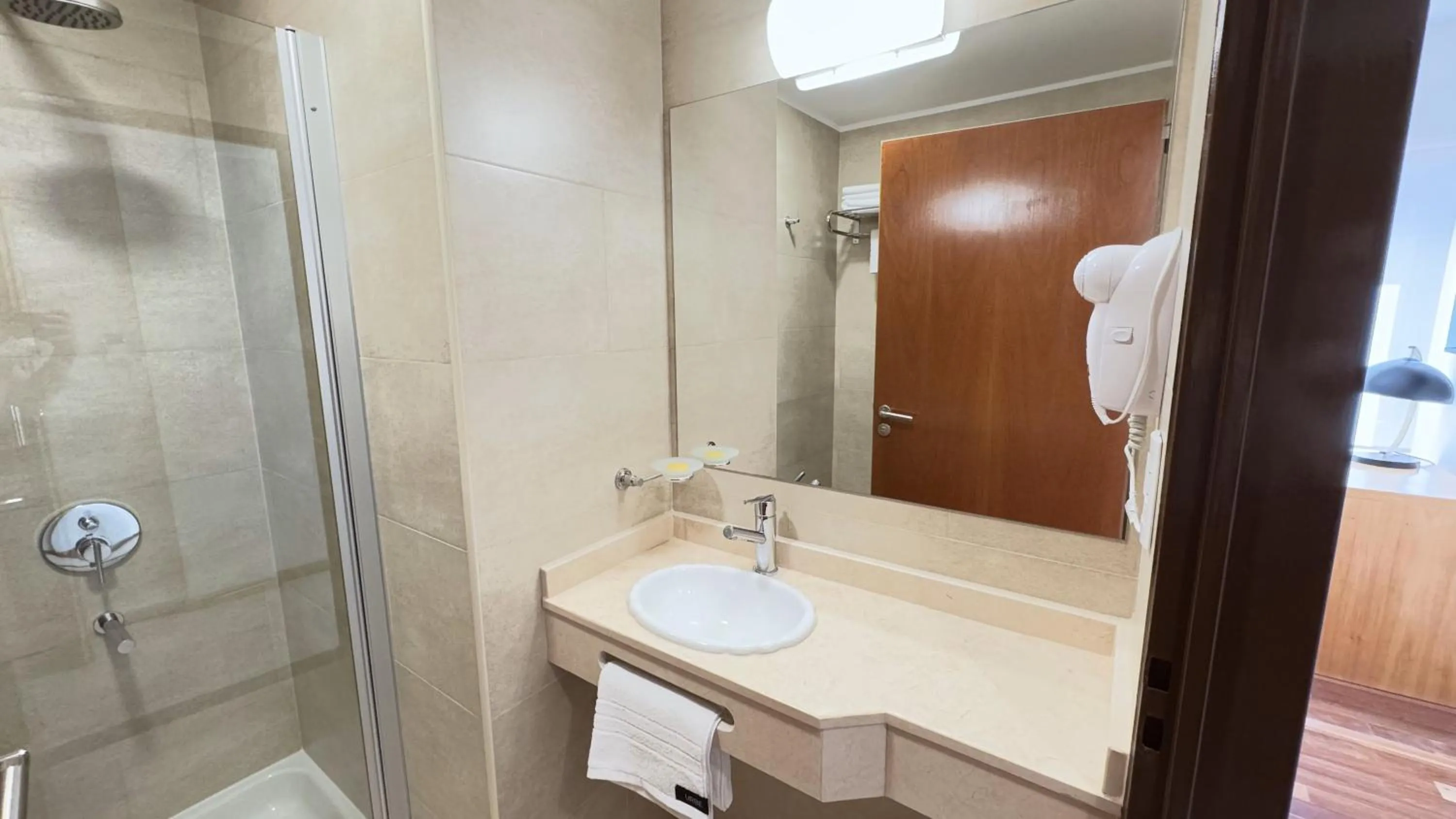 Bathroom in Urbe Hotel