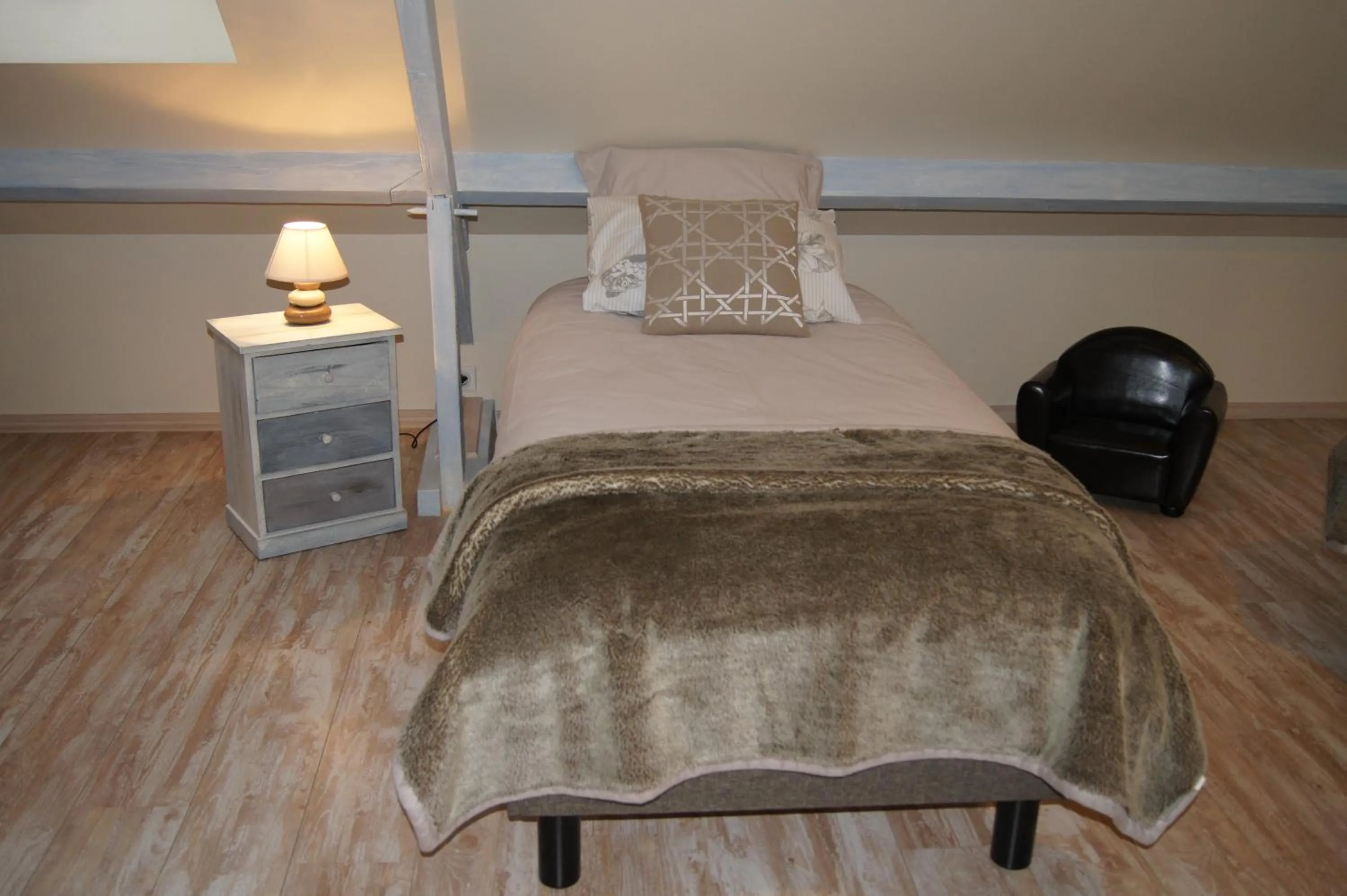 Bed in La Citadine