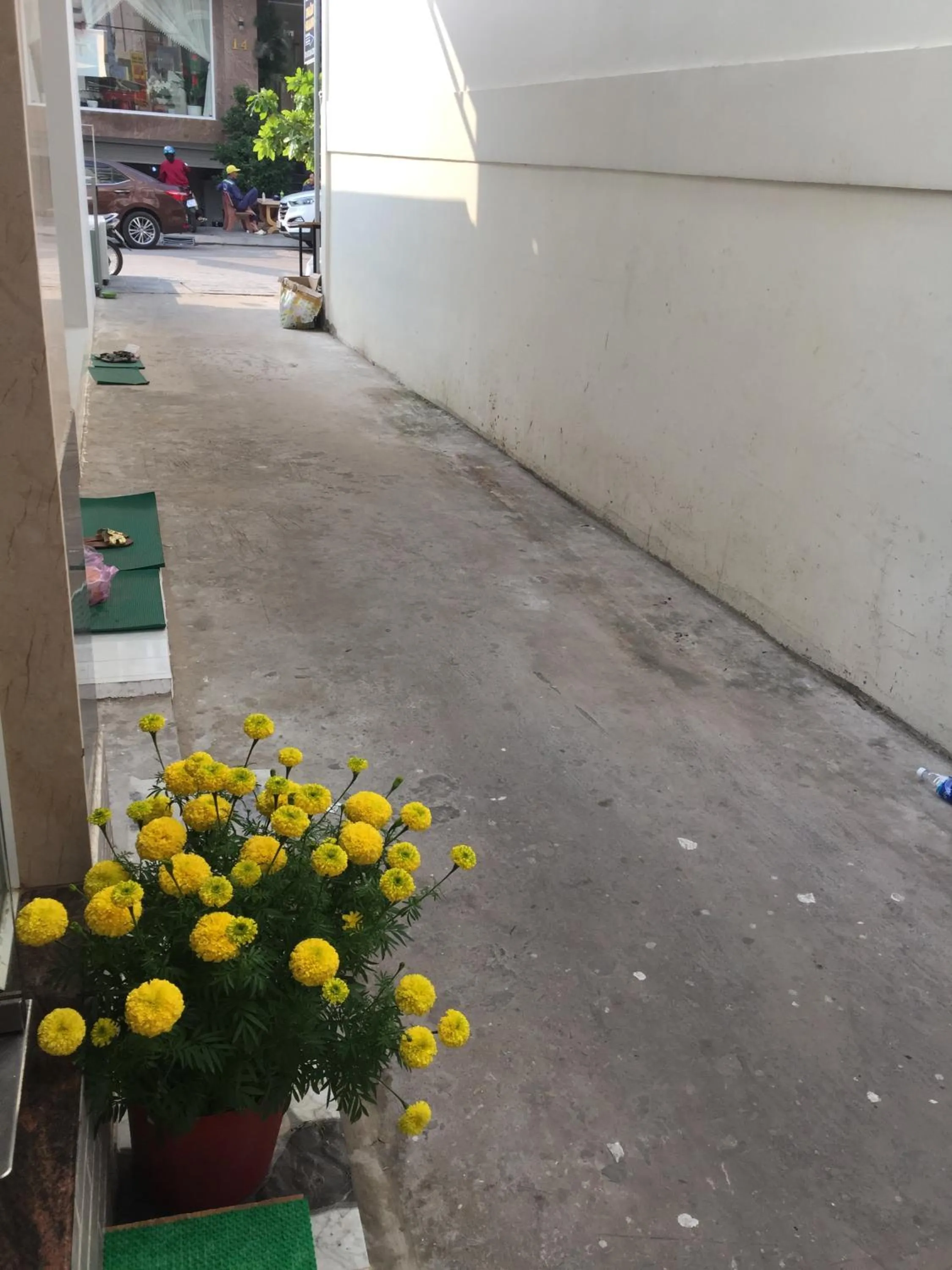 Facade/entrance in Ngan Giang Guesthouse