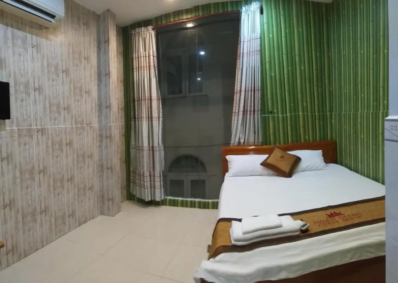 Bed in Ngan Giang Guesthouse