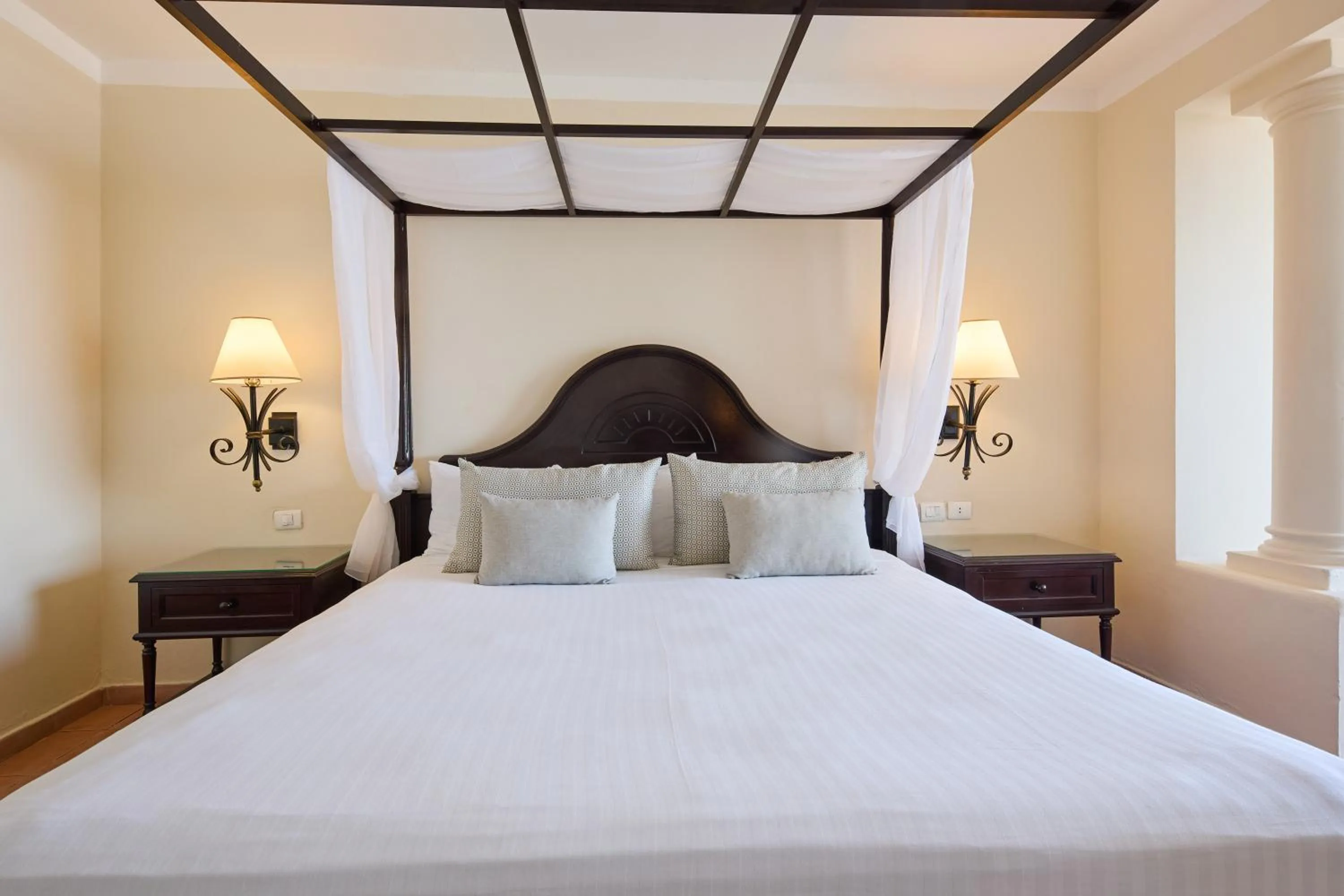 Bed in Bahia Principe Grand Jamaica - All Inclusive