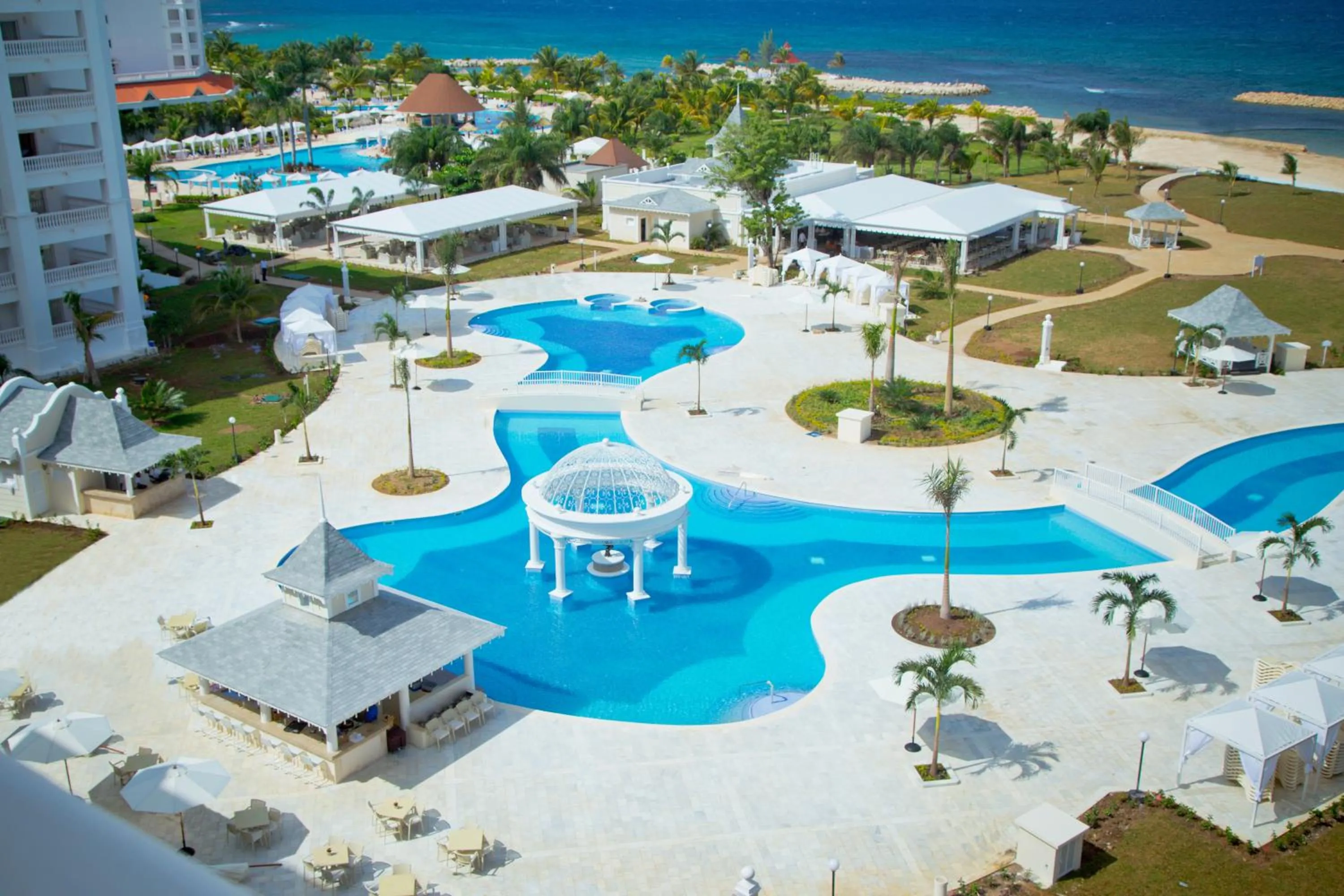Property building in Bahia Principe Luxury Runaway Bay - Adults Only All Inclusive