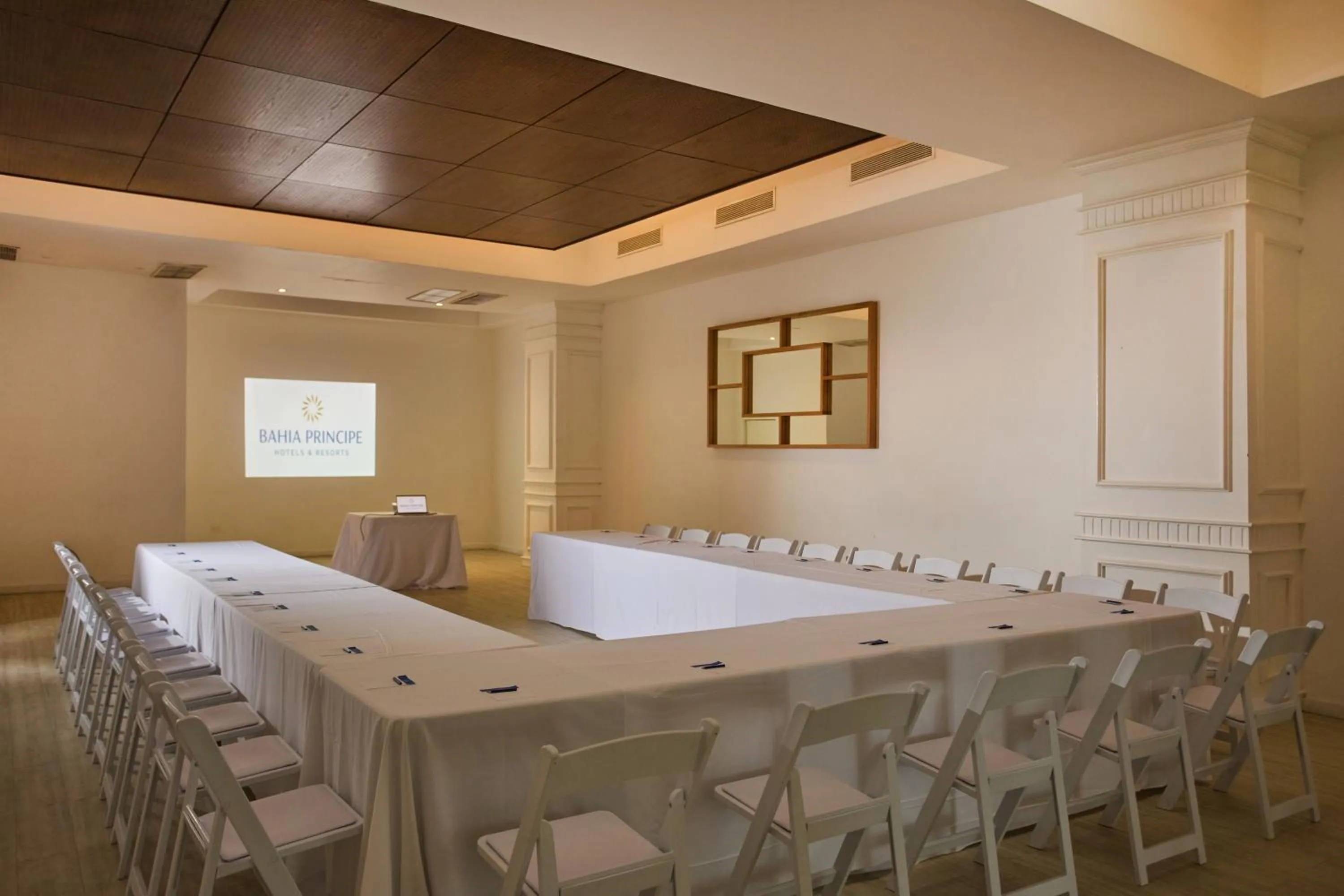 Meeting/conference room in Bahia Principe Luxury Runaway Bay - Adults Only All Inclusive