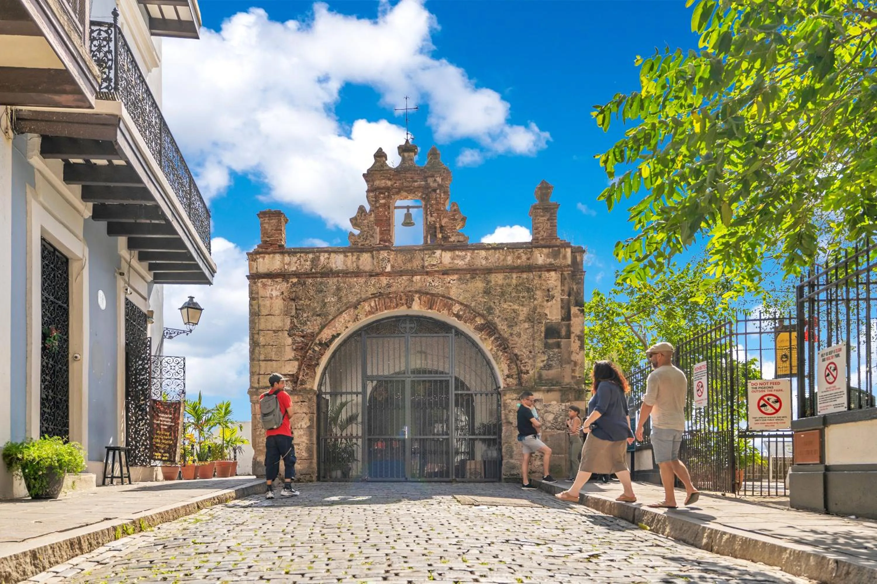 Nearby landmark in Armas Hotel