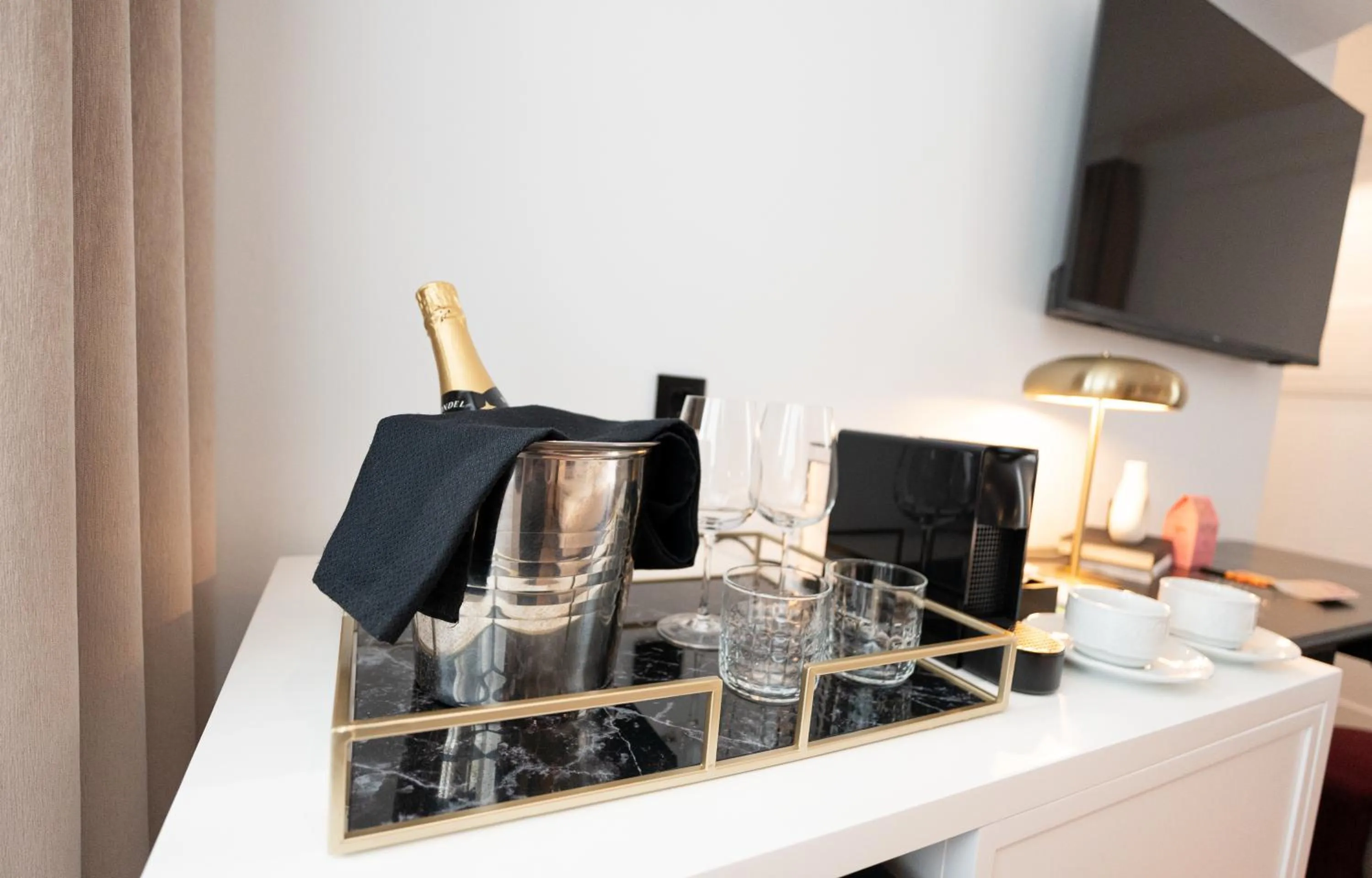 minibar in L&H Callao Selection Adults Only