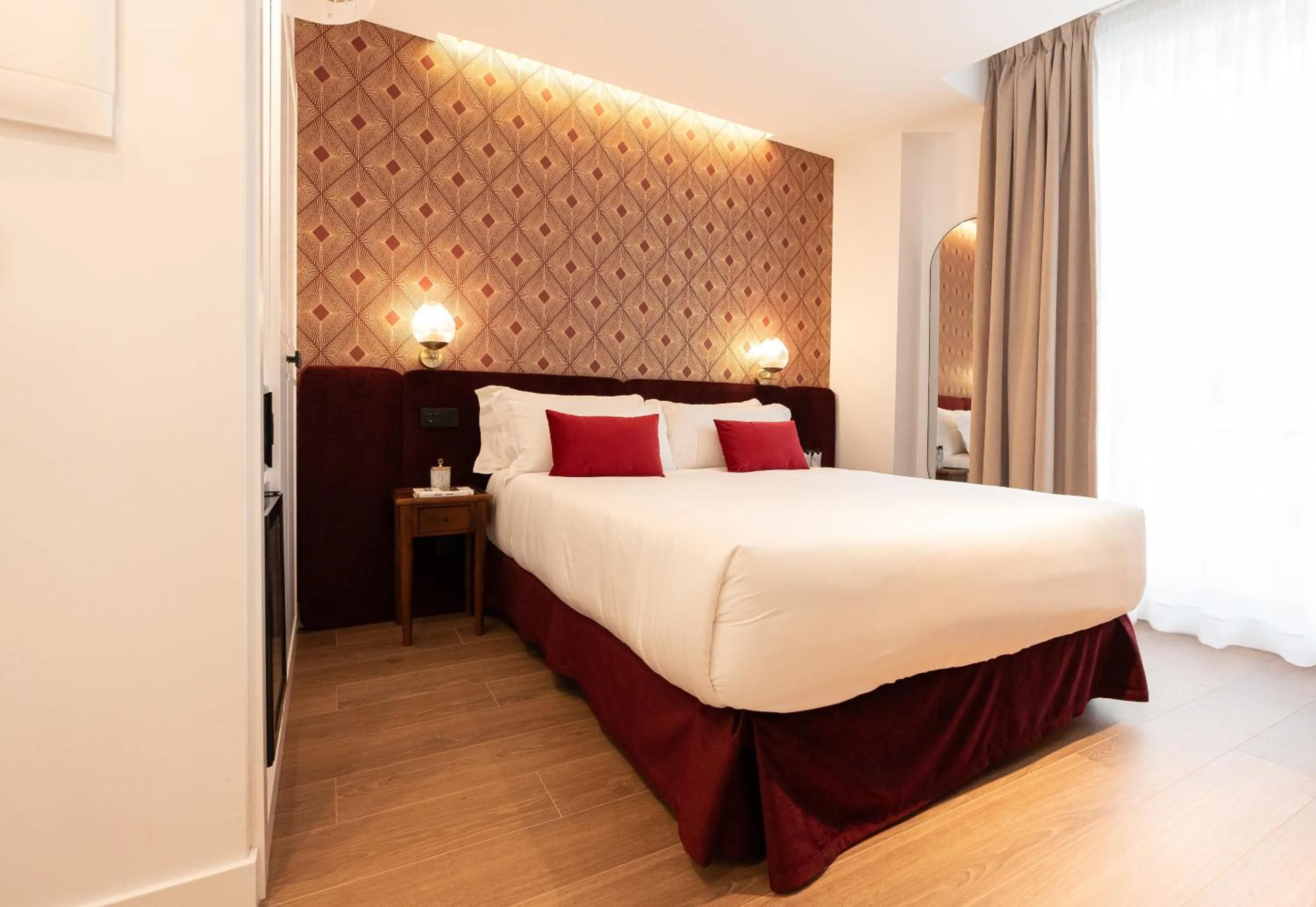 L&H Callao Selection Adults Only