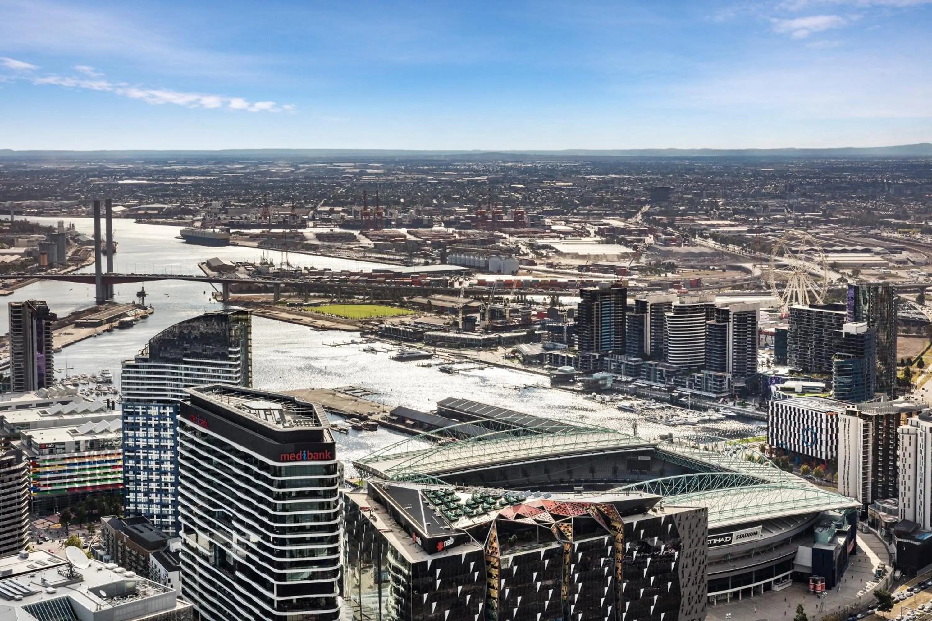 Bird's eye view, Bird's-eye View in Winston Apartments
