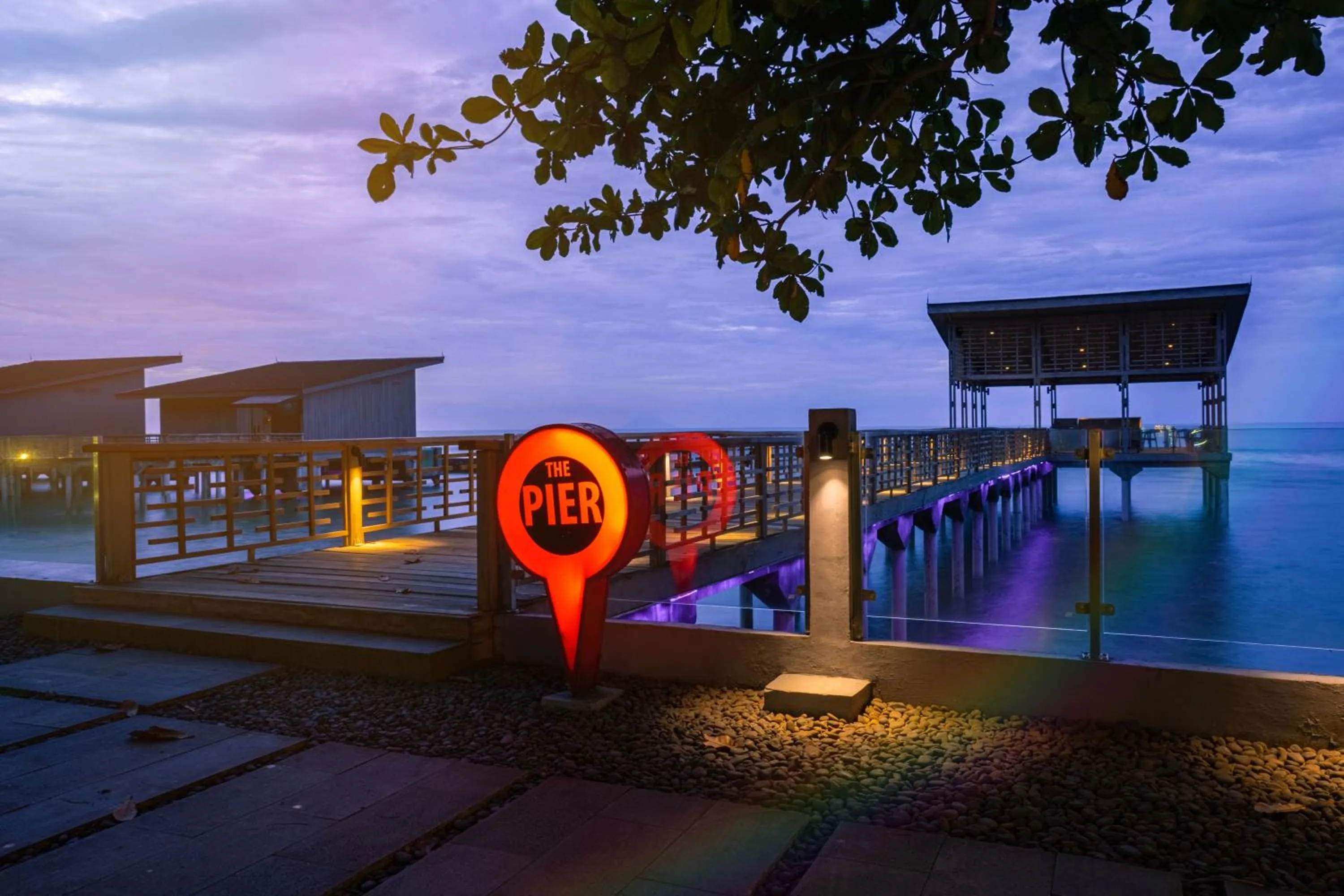 Area and facilities in Aston Anyer Beach Hotel