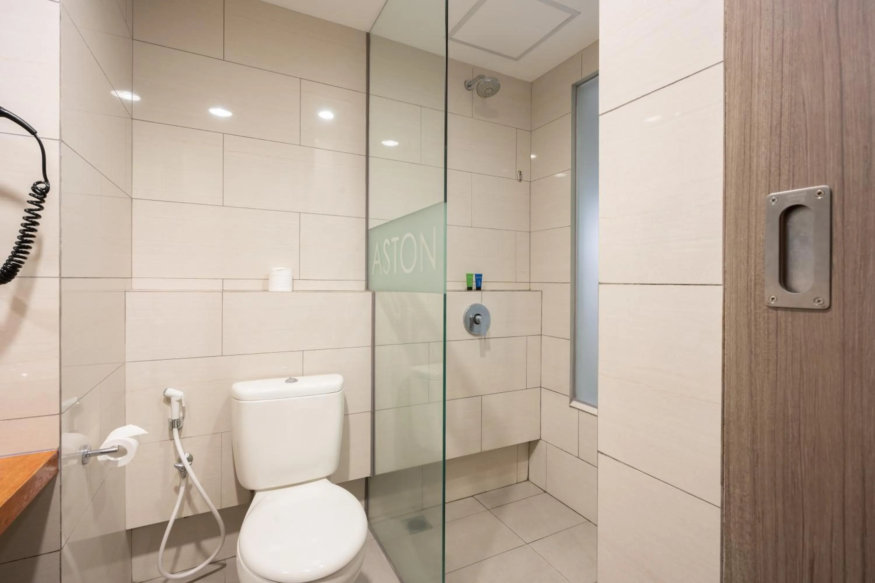 Bathroom in Aston Anyer Beach Hotel