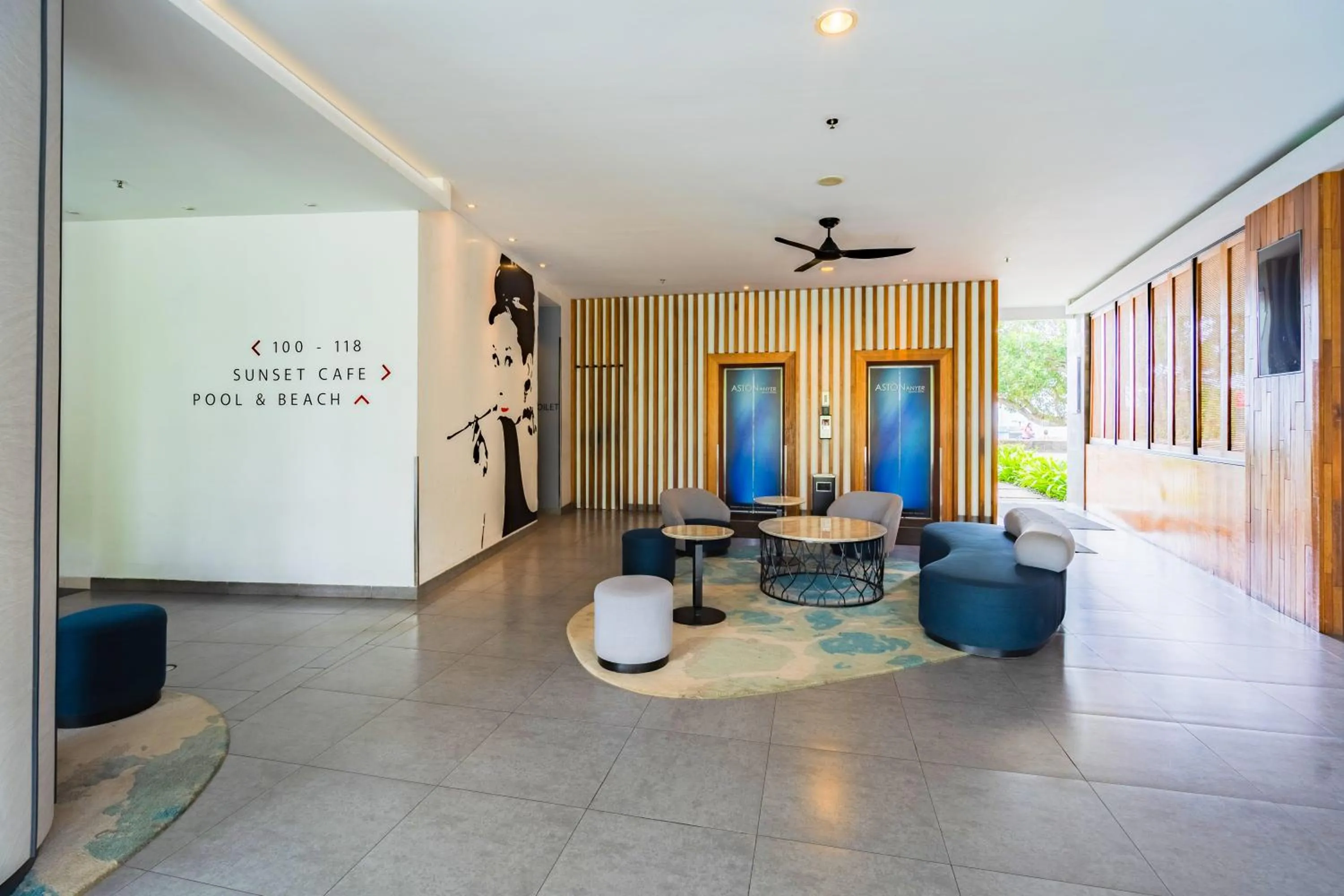 Lobby or reception in Aston Anyer Beach Hotel