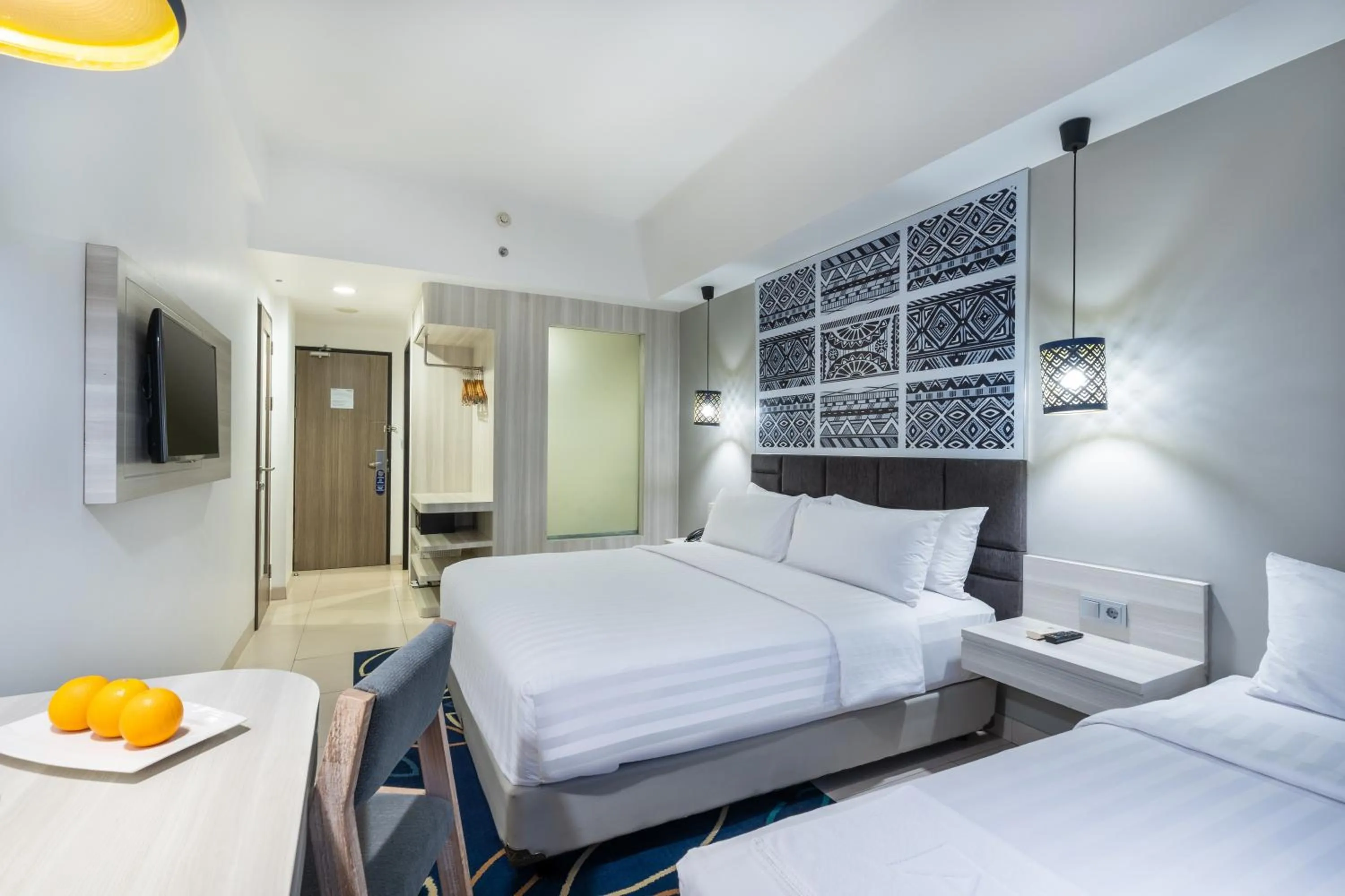 Bed in Aston Anyer Beach Hotel