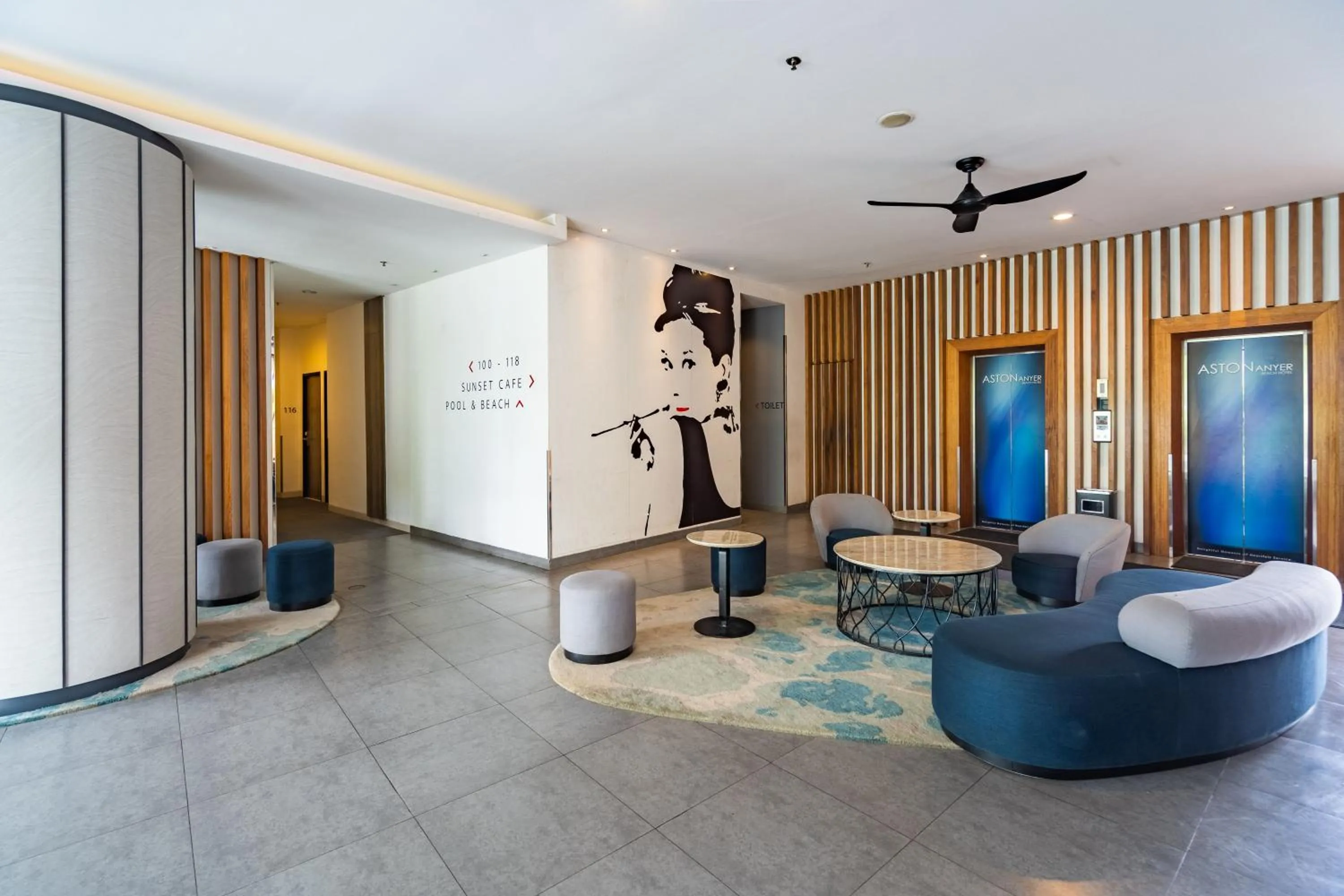 Lobby or reception in Aston Anyer Beach Hotel