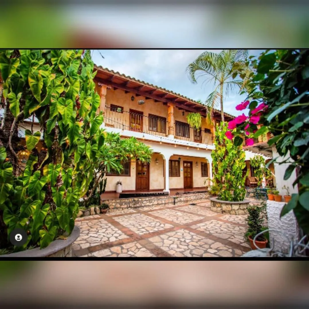 Hotel Don Udos Bed & Breakfast