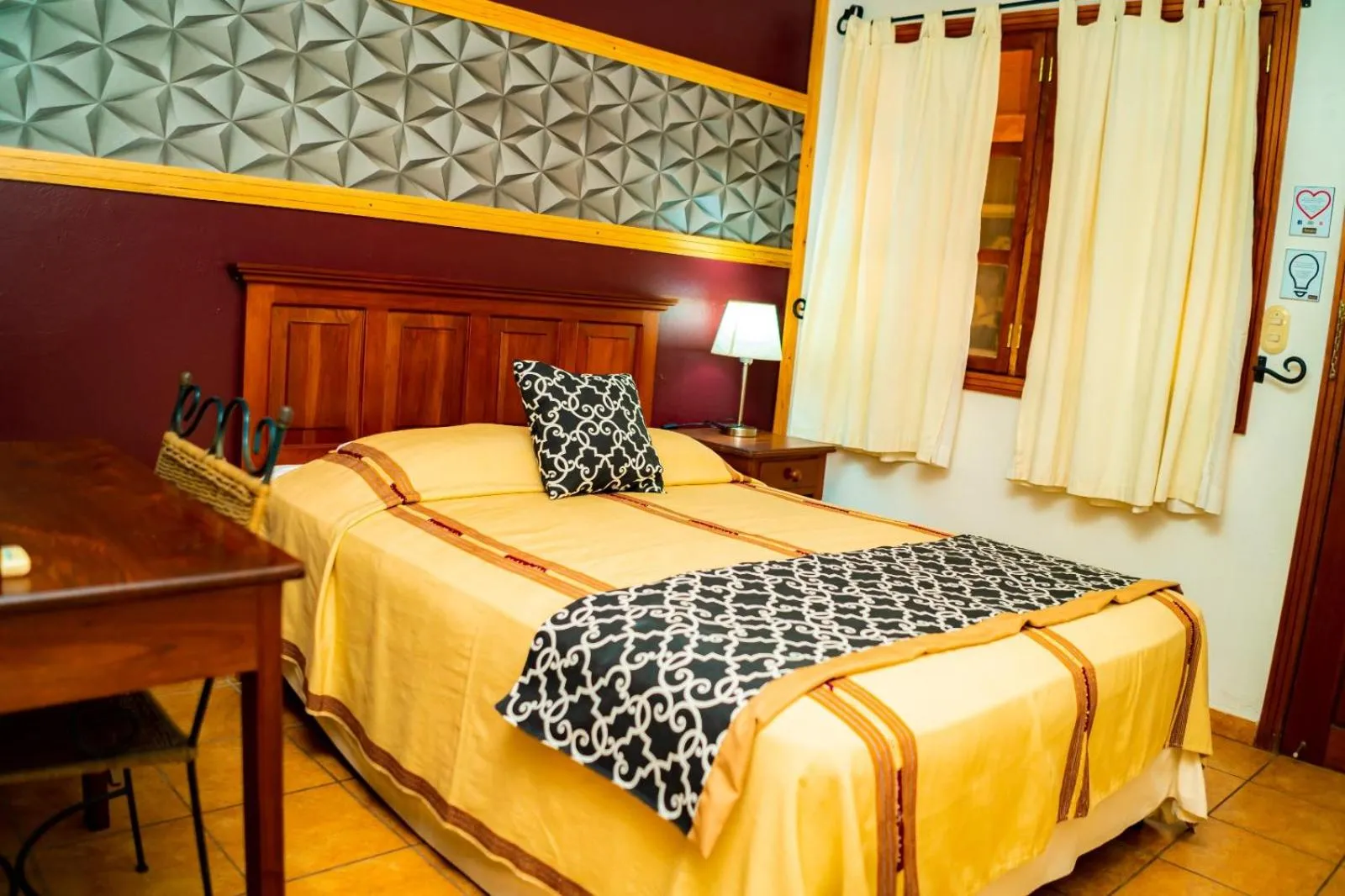 Hotel Don Udos Bed & Breakfast