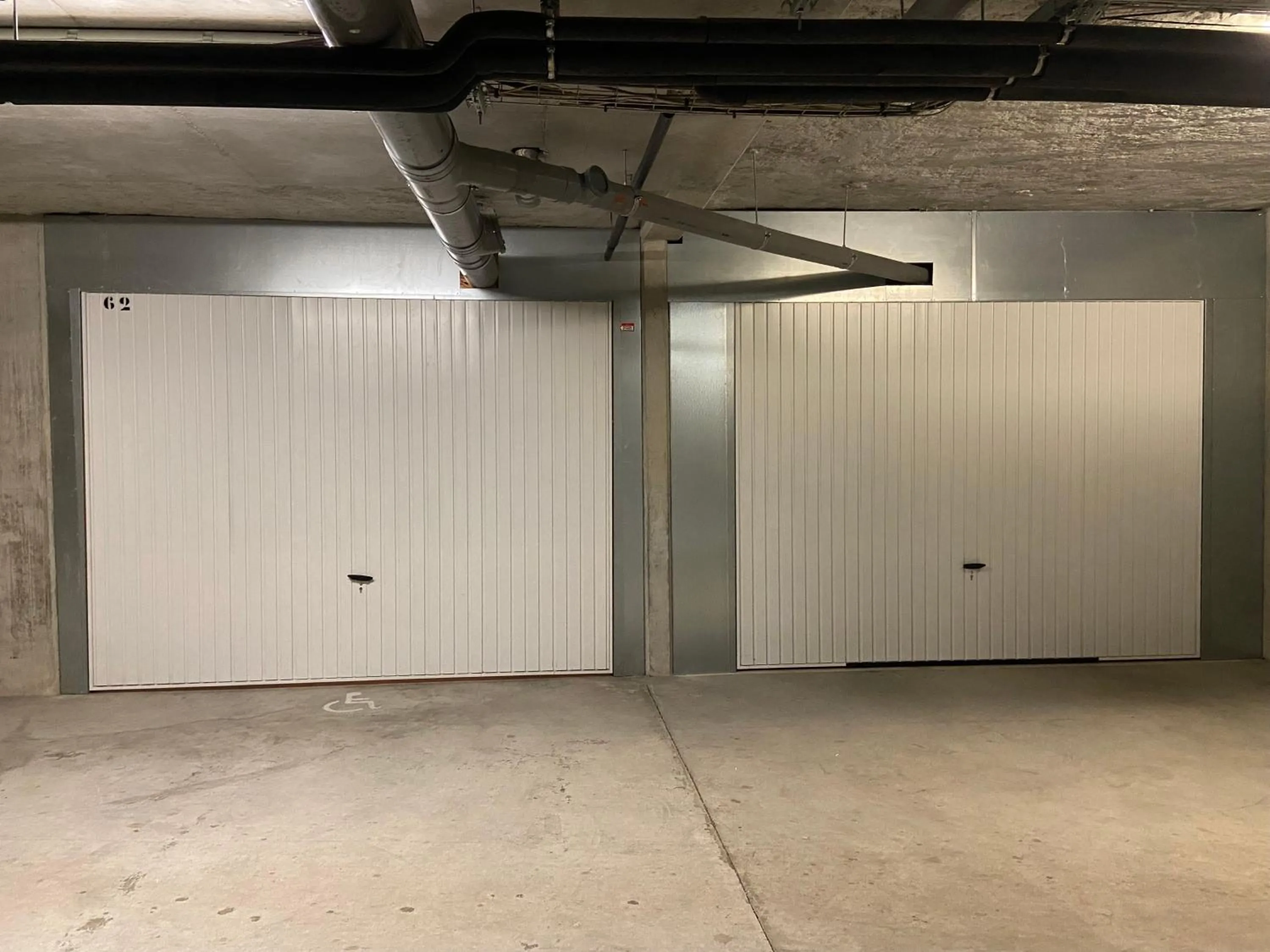 Parking in Lifestyle Disneyland Paris 8 PAX