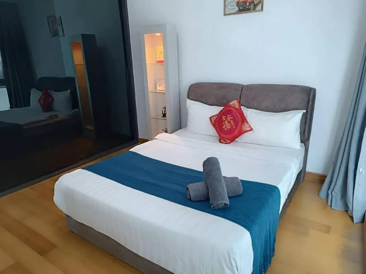 One-Bedroom Apartment in The Luxe Colony KLCC by Sky Pool One-Bedroom Apartment in The Luxe Colony KLCC by Sky Pool