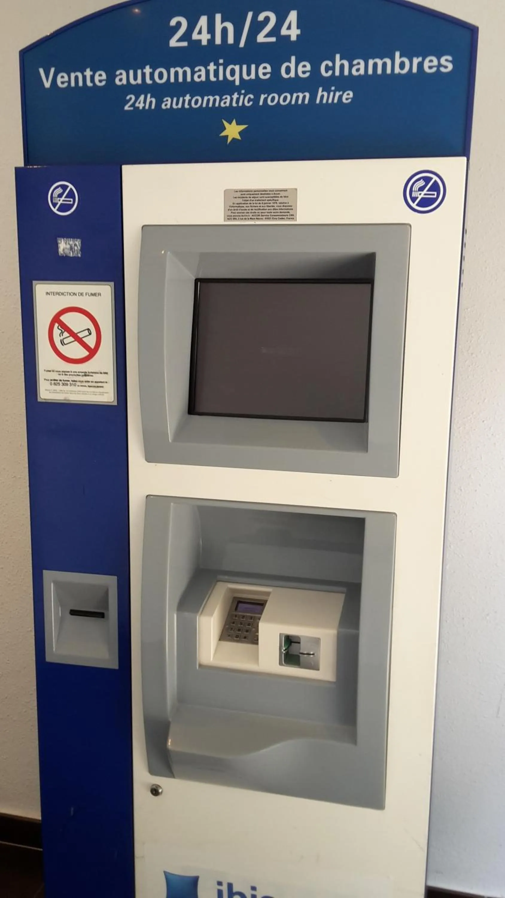 vending machine in Ibis Budget Marseille Est Porte d'Aubagne