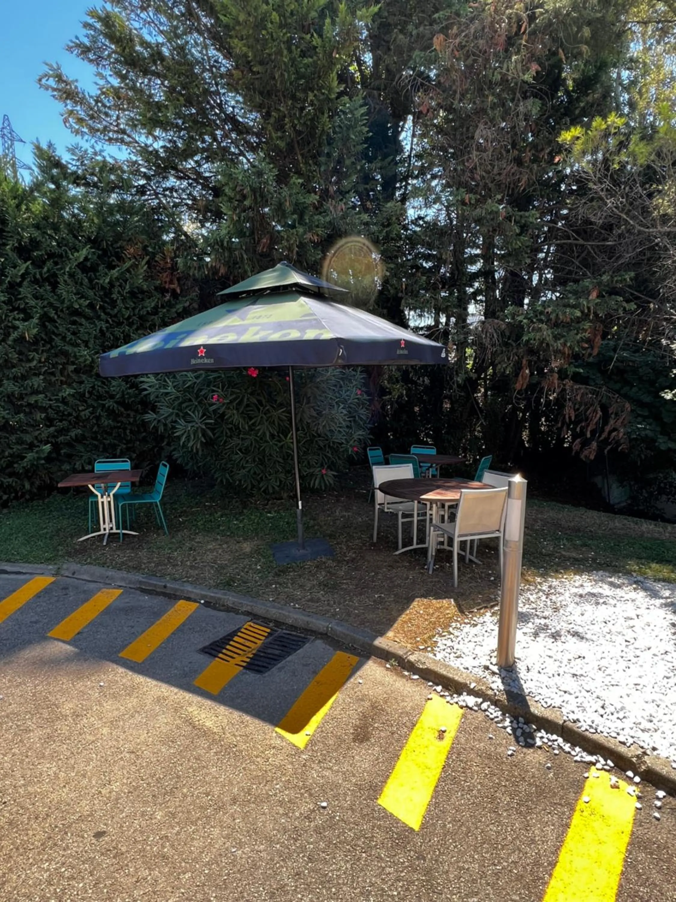 Patio in Ibis Budget Marseille Est Porte d'Aubagne