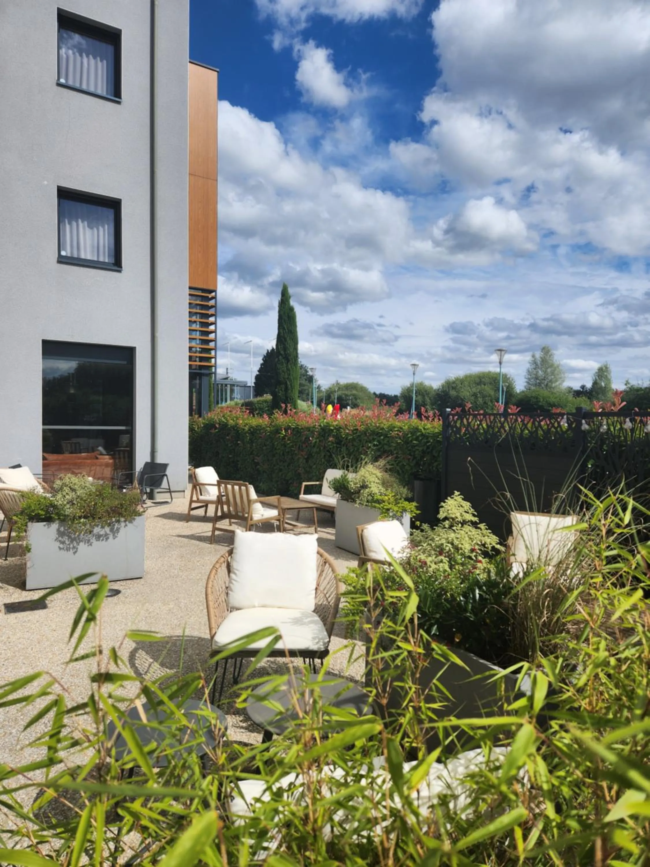 Patio in ibis Styles Vierzon