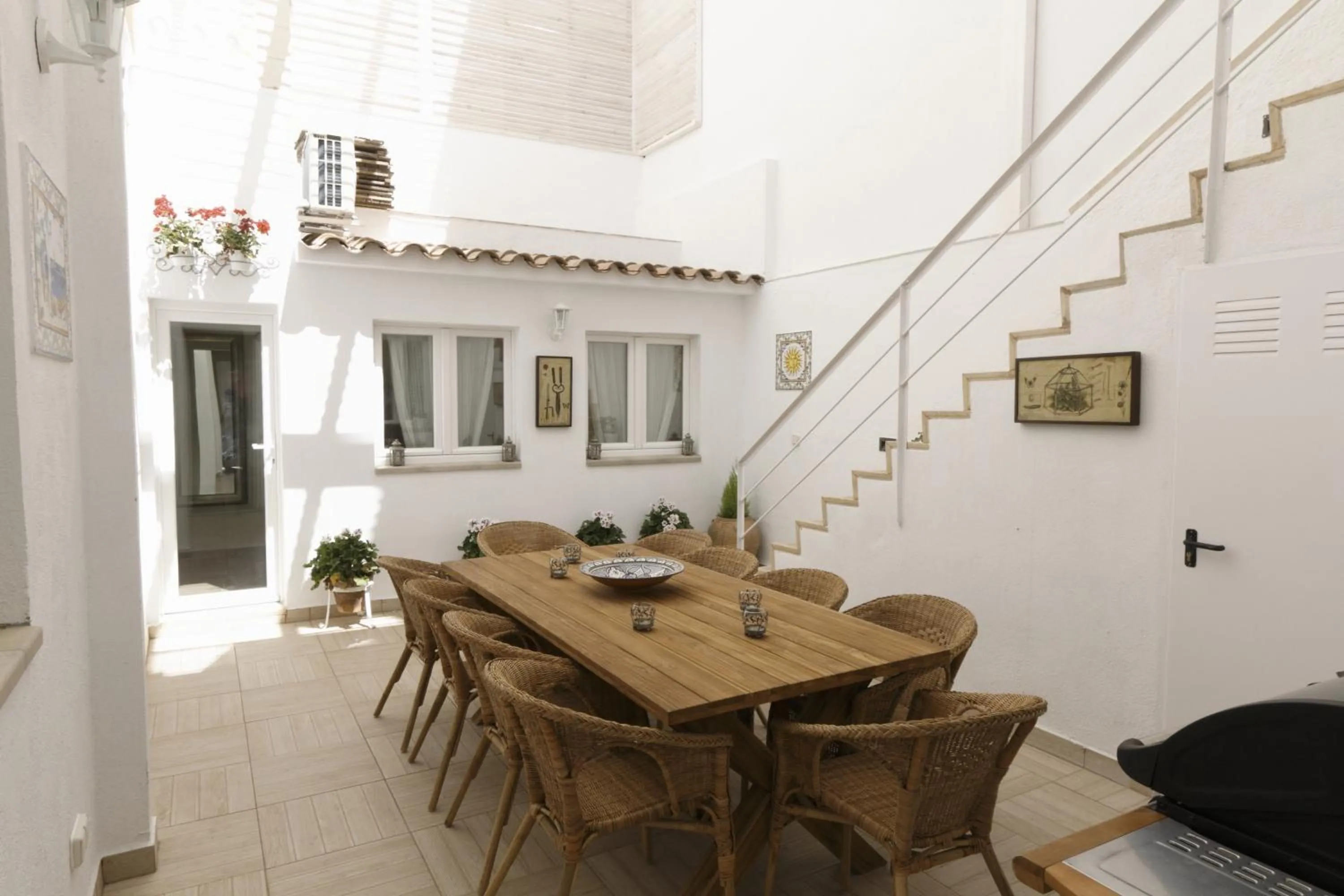 Dining area in Sitges Centre Mediterranean House- 5 Bedroom, 4 Bathroom, Terrace Courtyard, Private Rooptop Pool