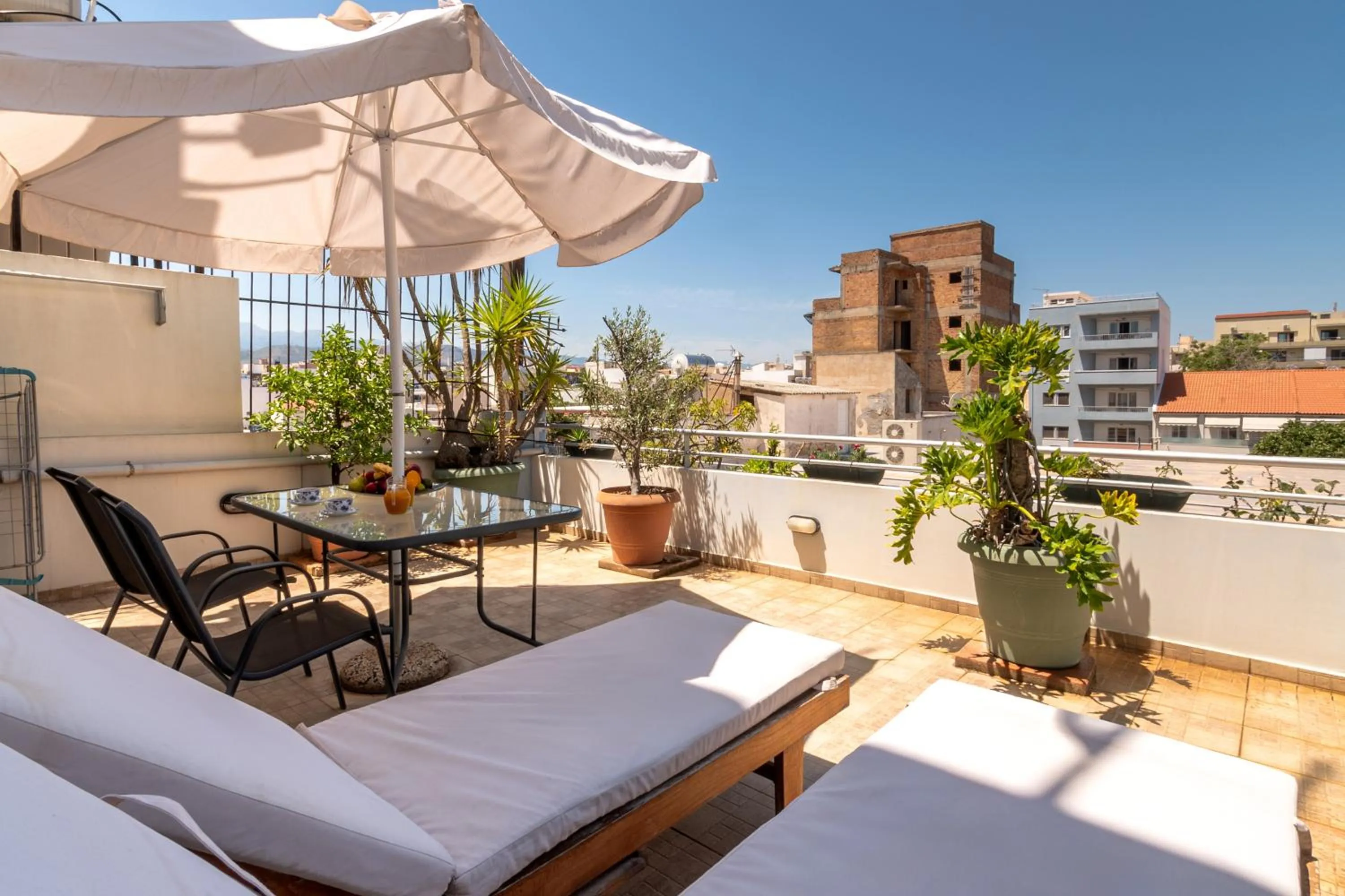 Day in Alena Apartments