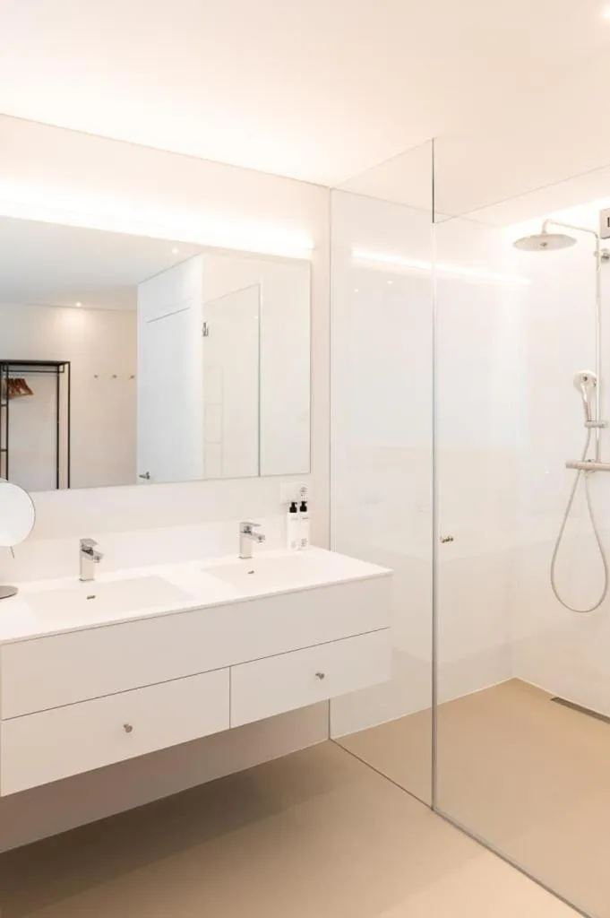 Shower in Design Hotel Tyrol