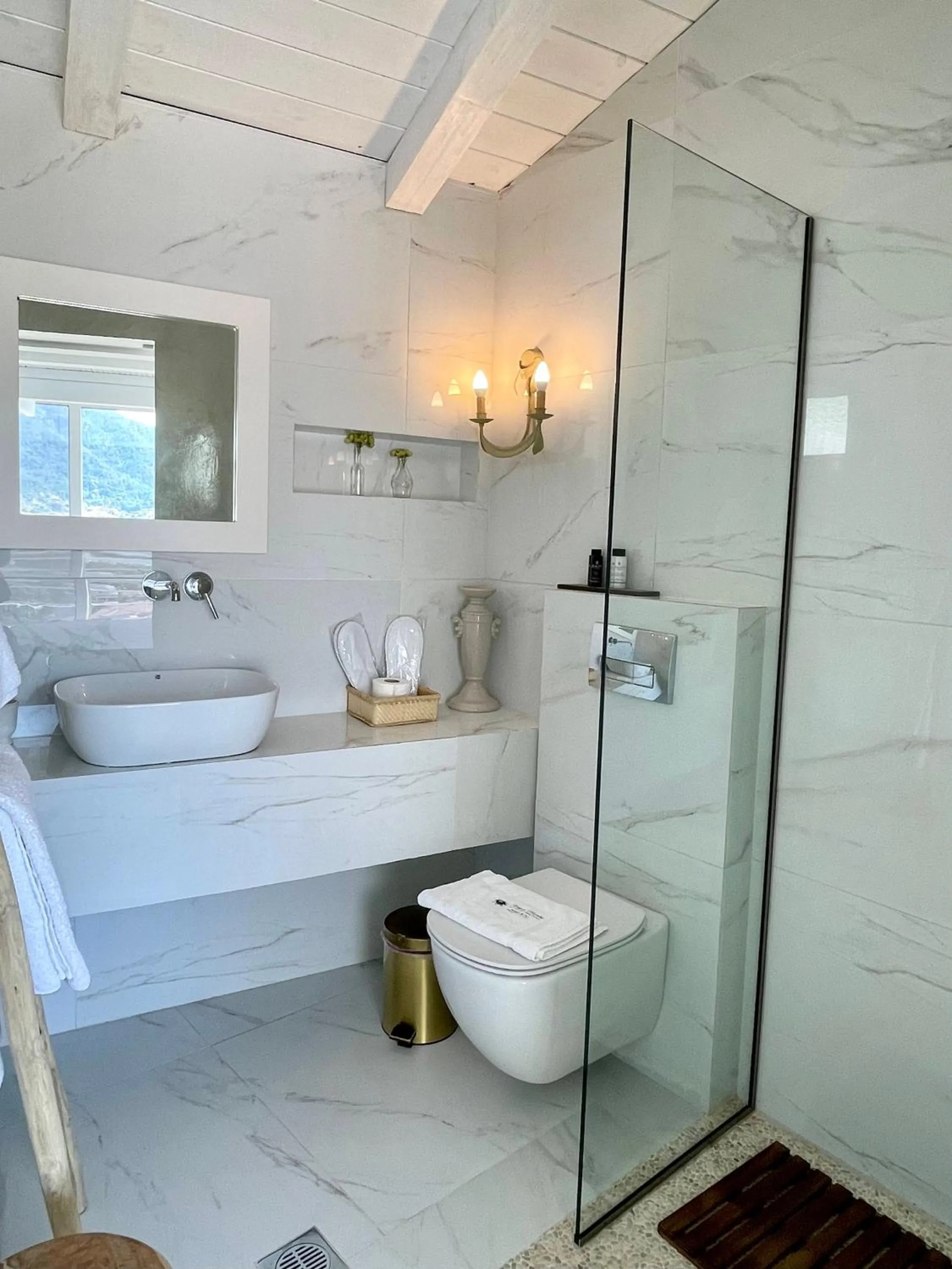 Bathroom in Mare Monte Small Boutique Hotel