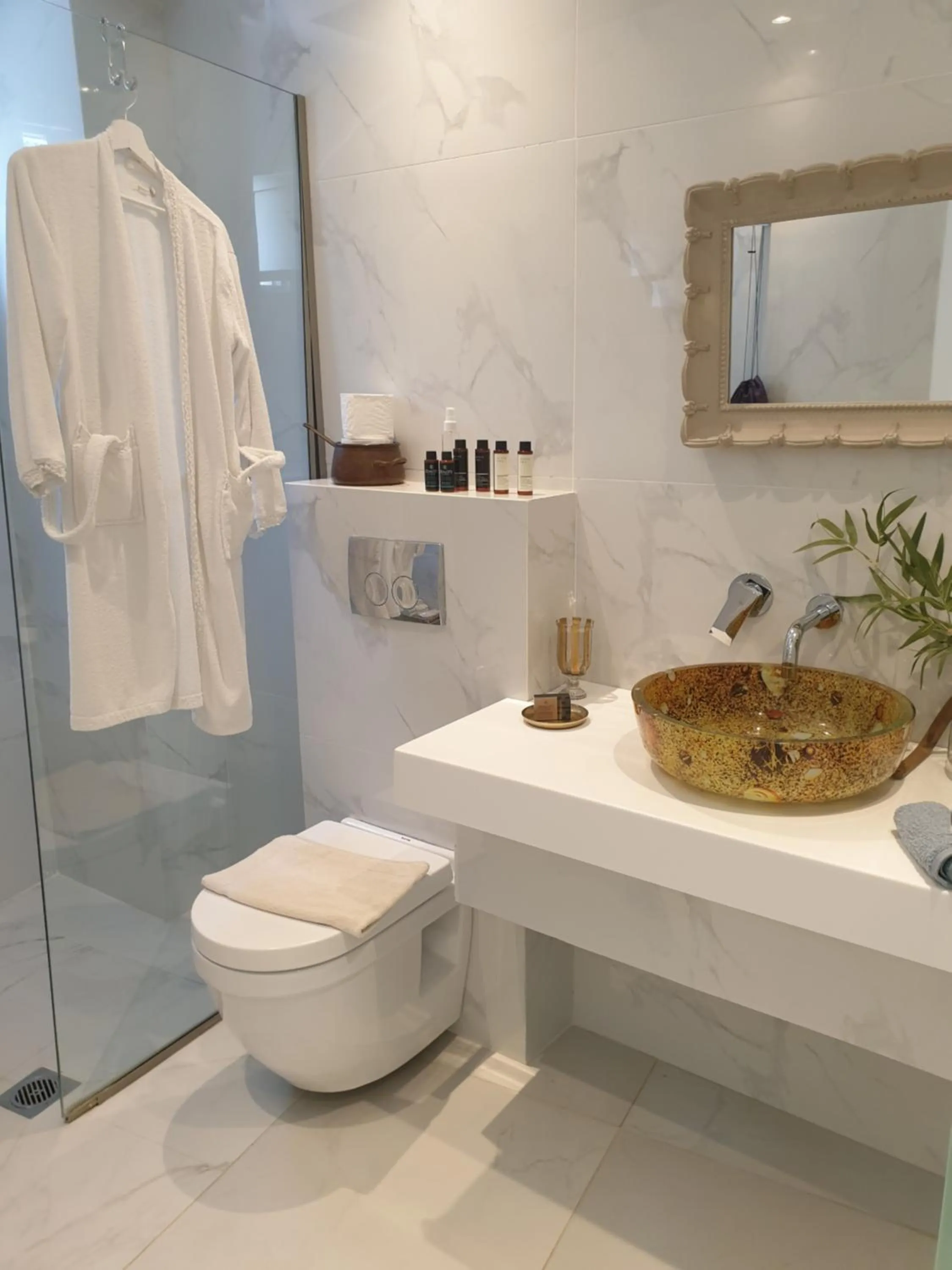 Bathroom in Mare Monte Small Boutique Hotel