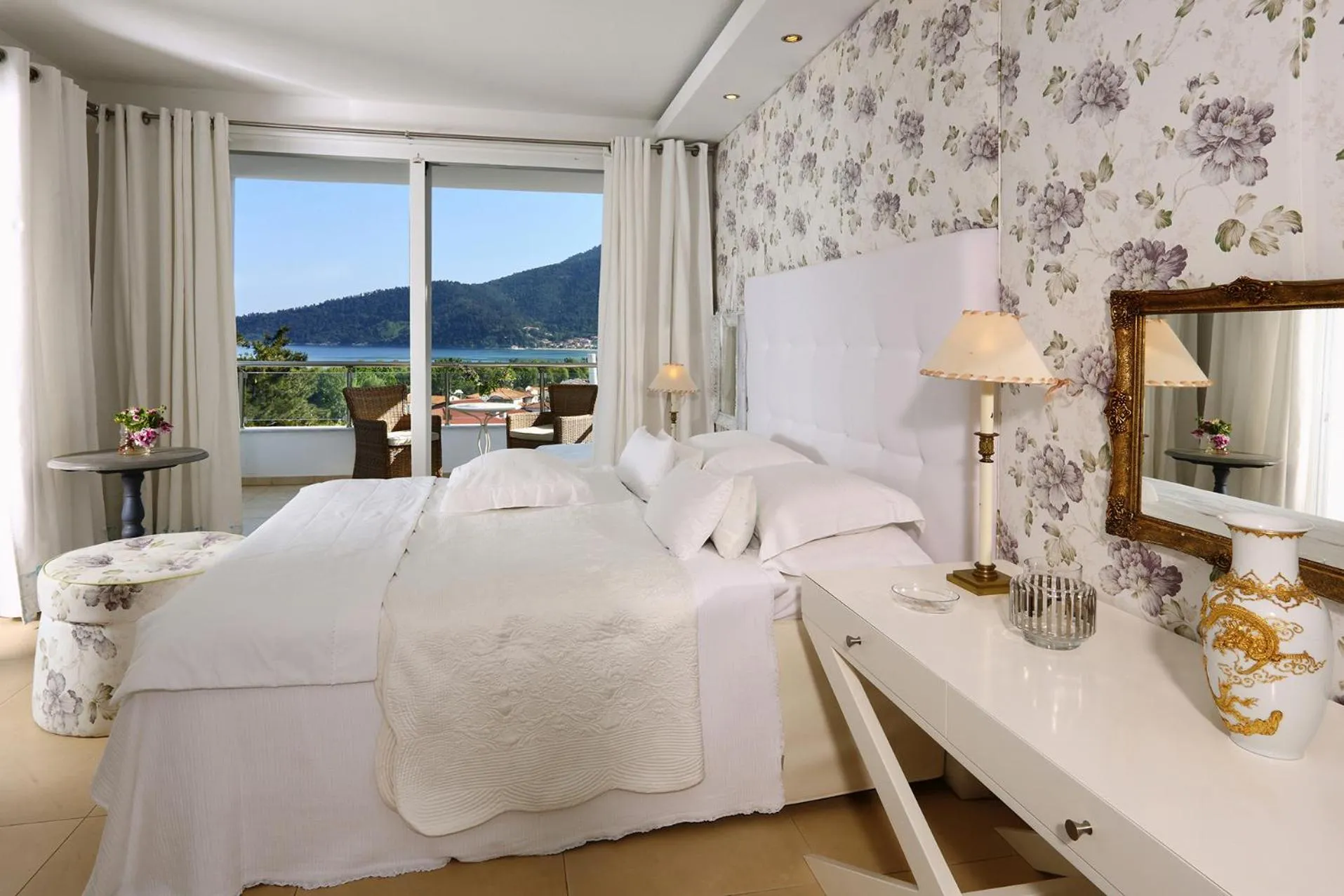 Photo of the whole room in Mare Monte Small Boutique Hotel