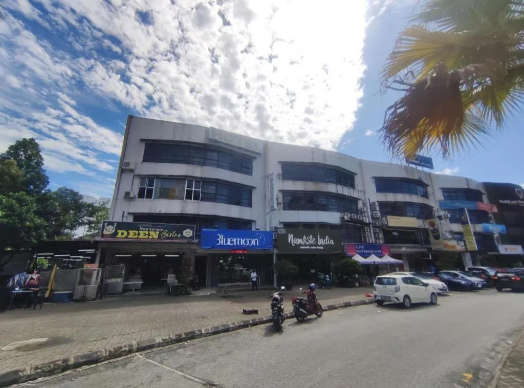 BLUEMOON BOUTIQUE HOTEL