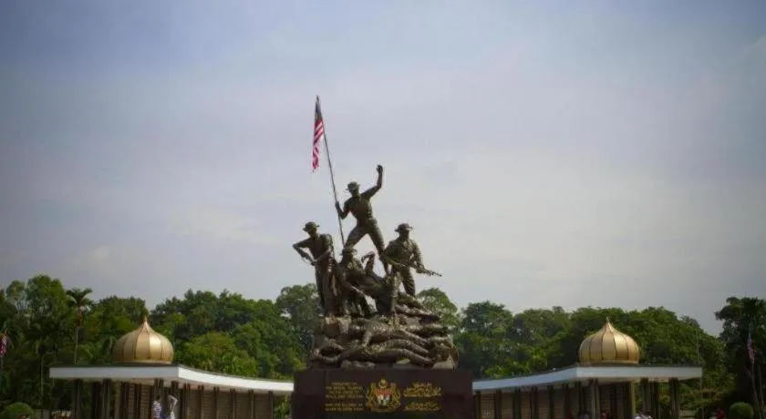 BLUEMOON BOUTIQUE HOTEL