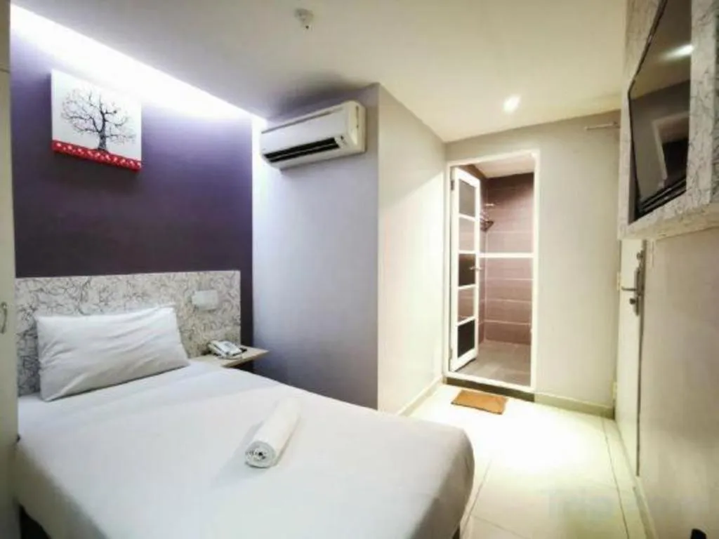 Bed in BLUEMOON BOUTIQUE HOTEL