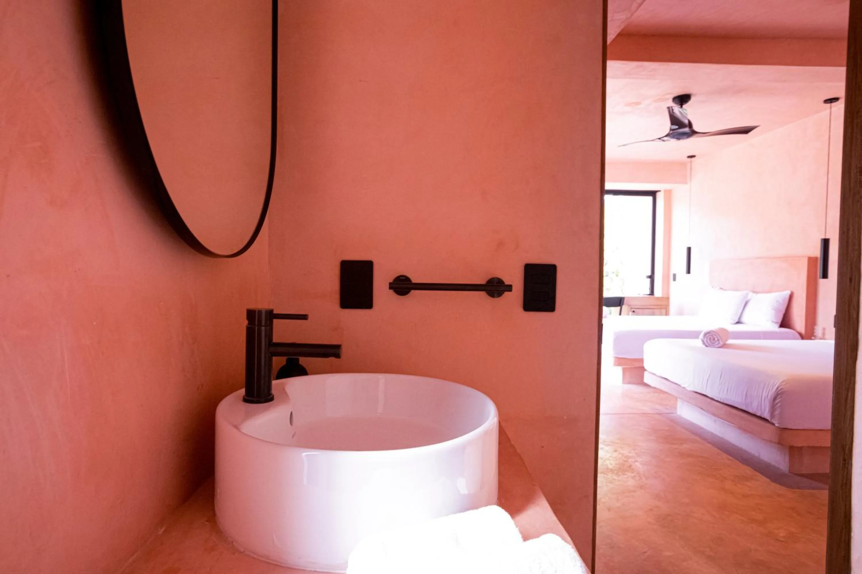 Bathroom, Bed in Casa Toro La Punta