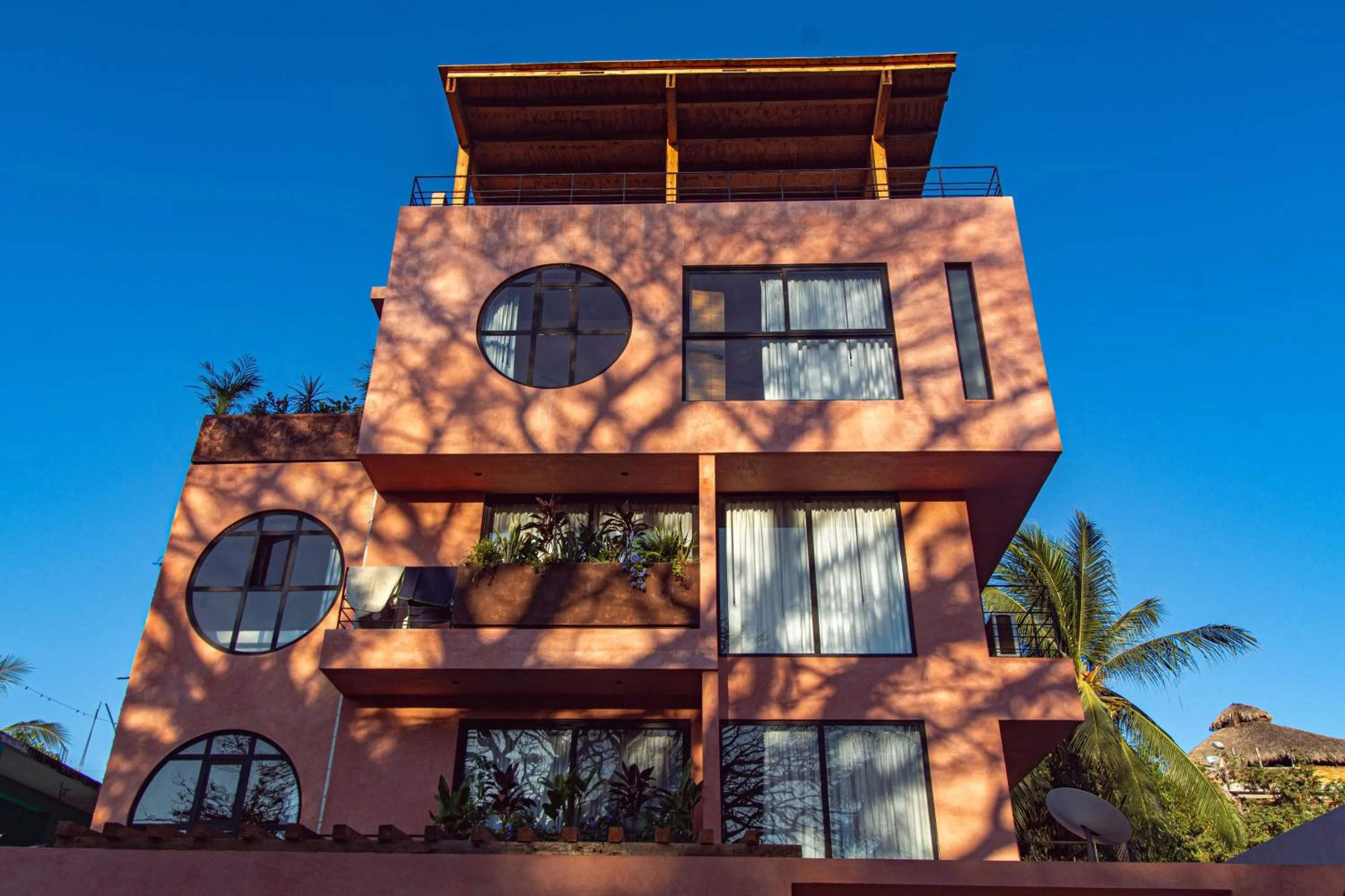 Property building in Casa Toro La Punta