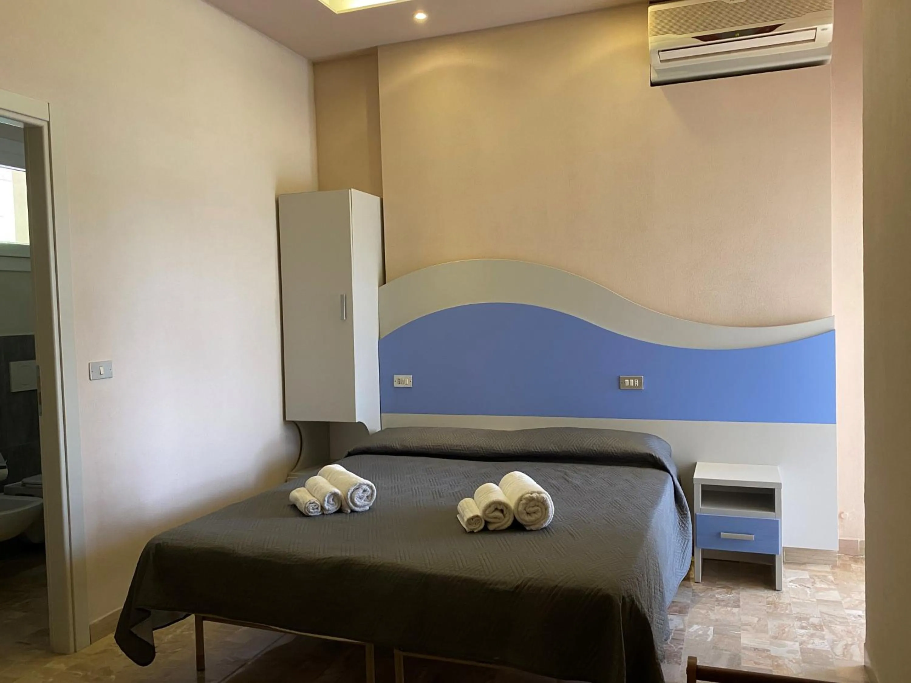 Photo of the whole room in Hotel Moderno - Bed & Breakfast