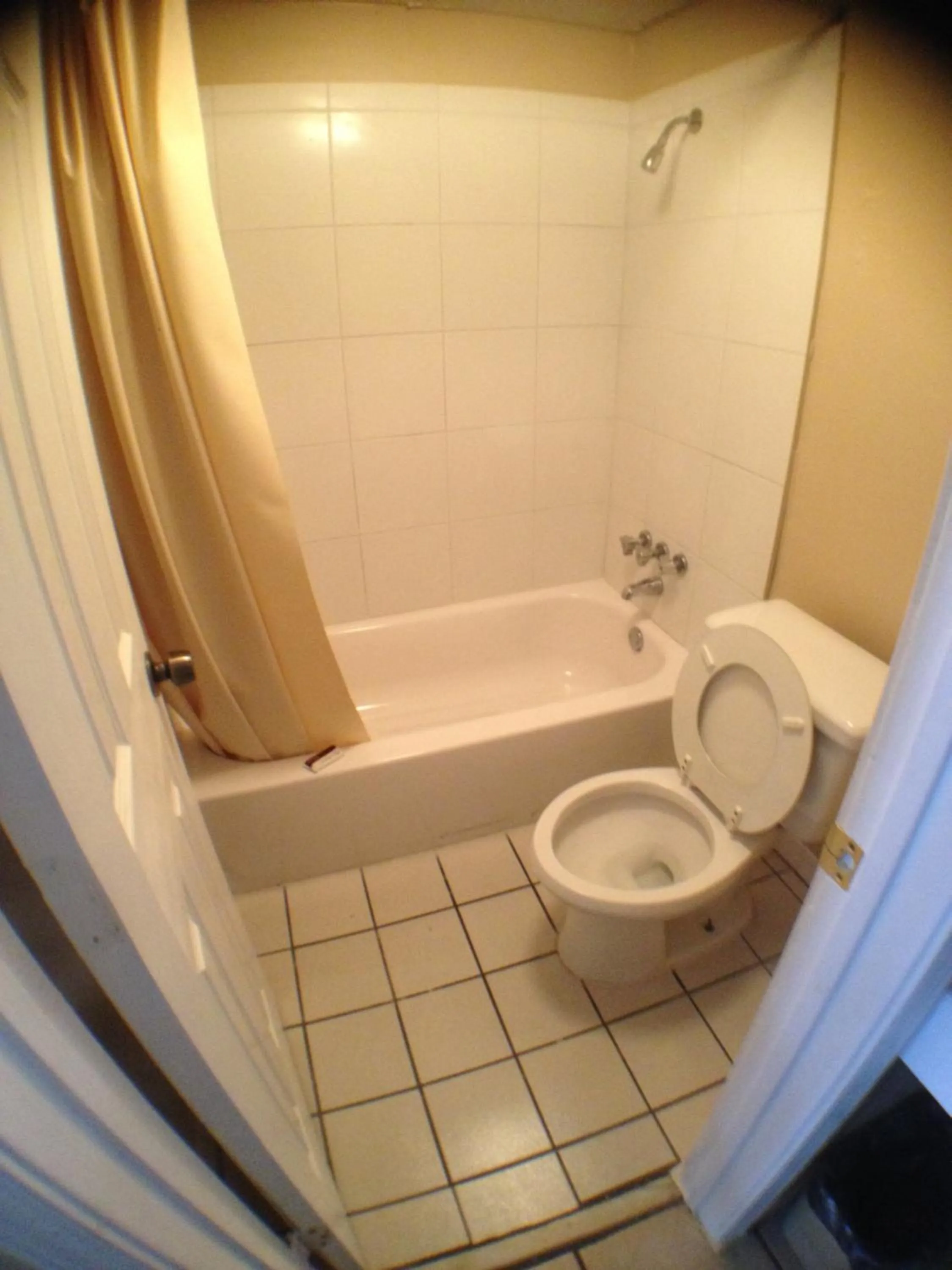 Bathroom in Budget Inn Motel