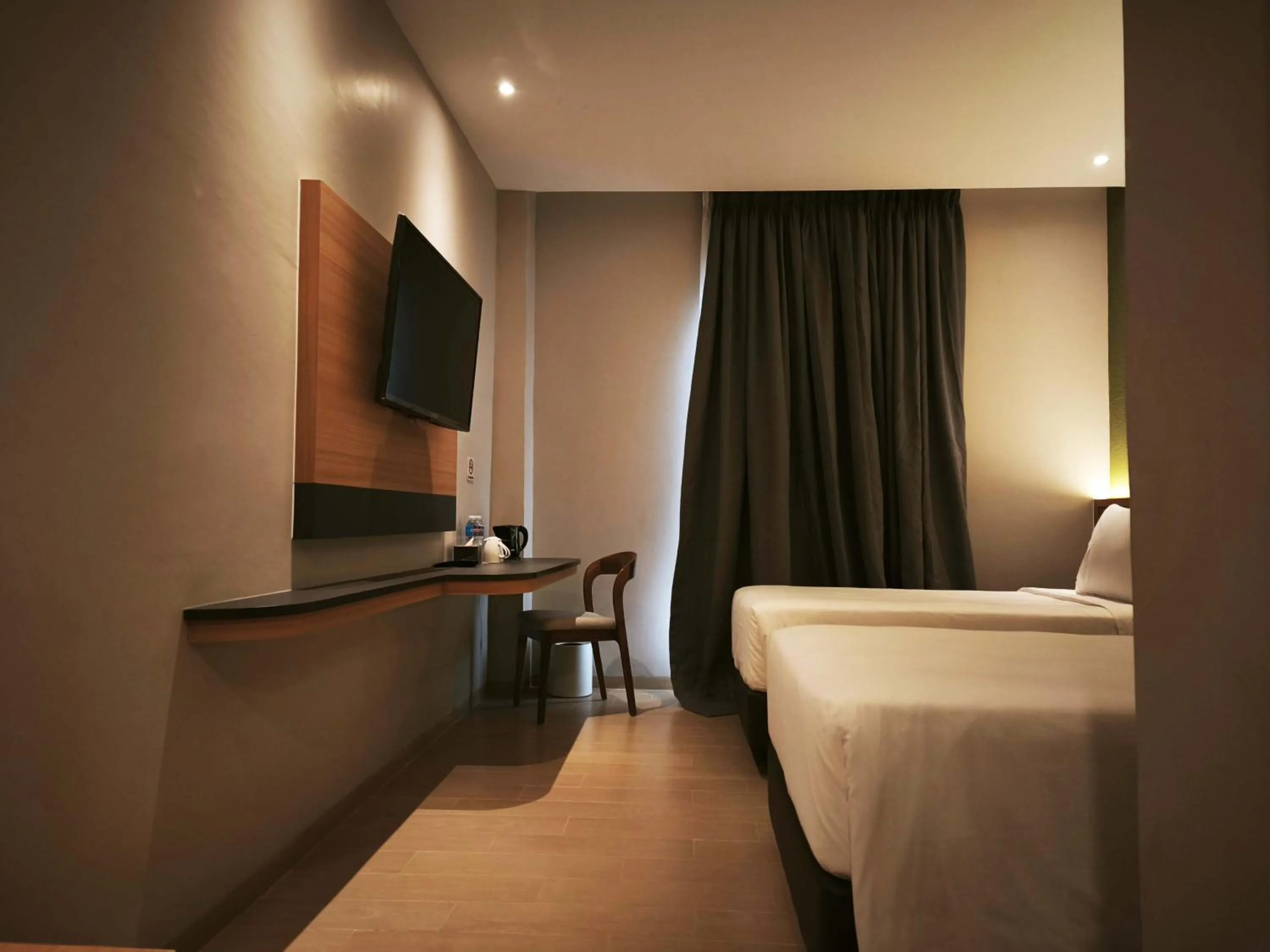 Bedroom, Bed in Khas Palu Hotel