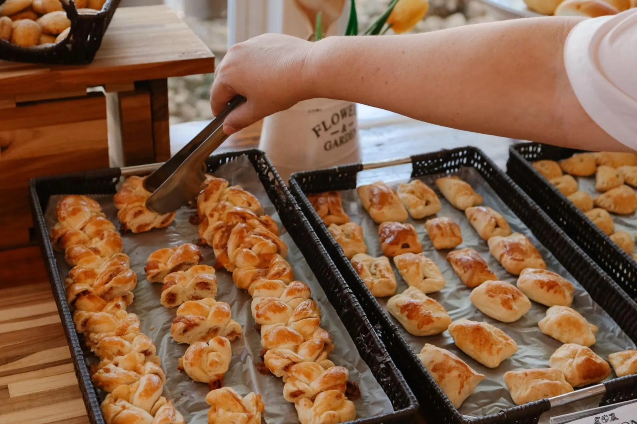 Breakfast in Carlton Plaza Baobá