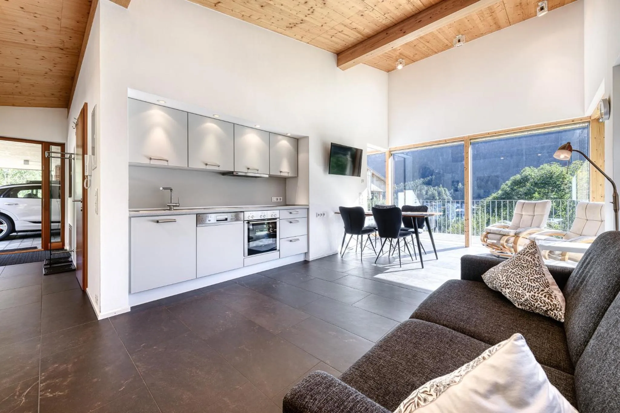 Kitchen or kitchenette in Panorama Chalet Bellavista