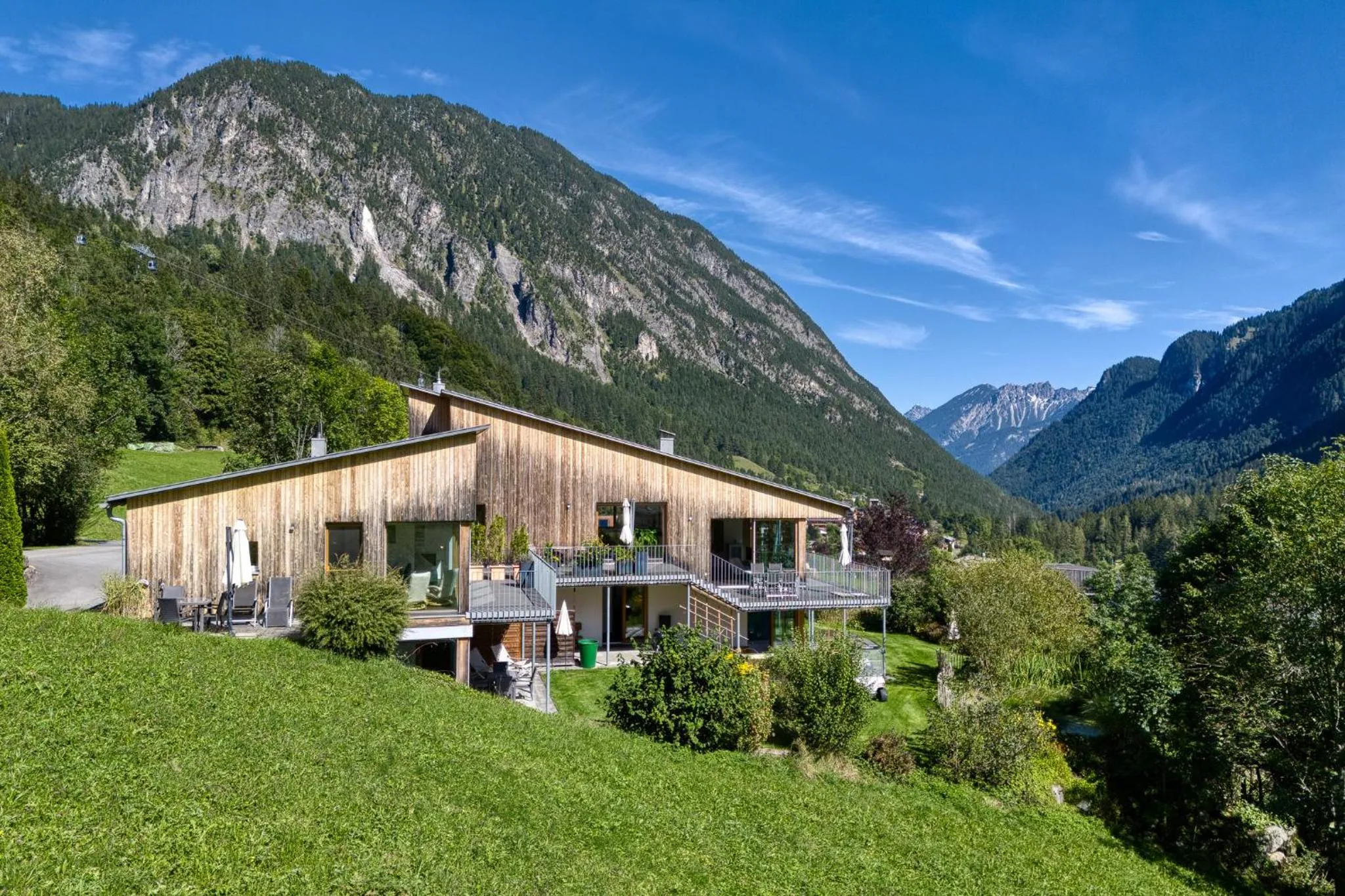Property building in Panorama Chalet Bellavista