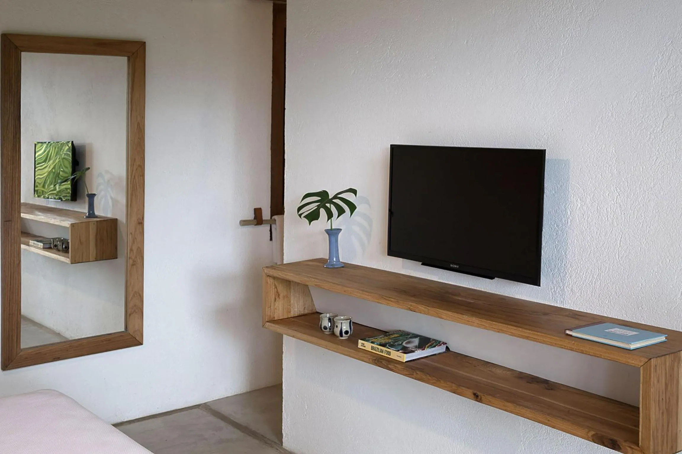 TV and multimedia in Casa Mar Paraty