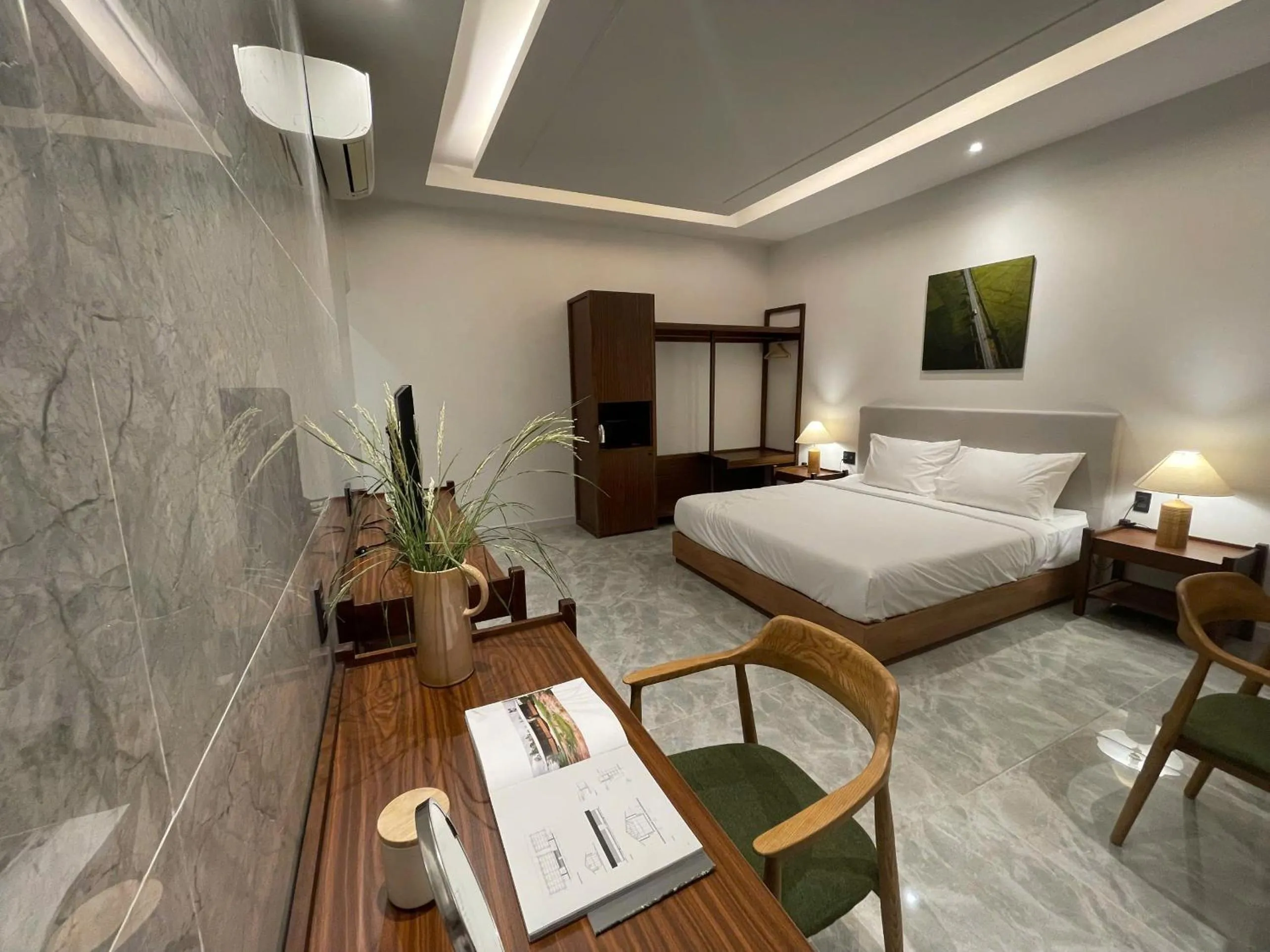 Photo of the whole room, Bed in Field Villa Hoàng Diệu