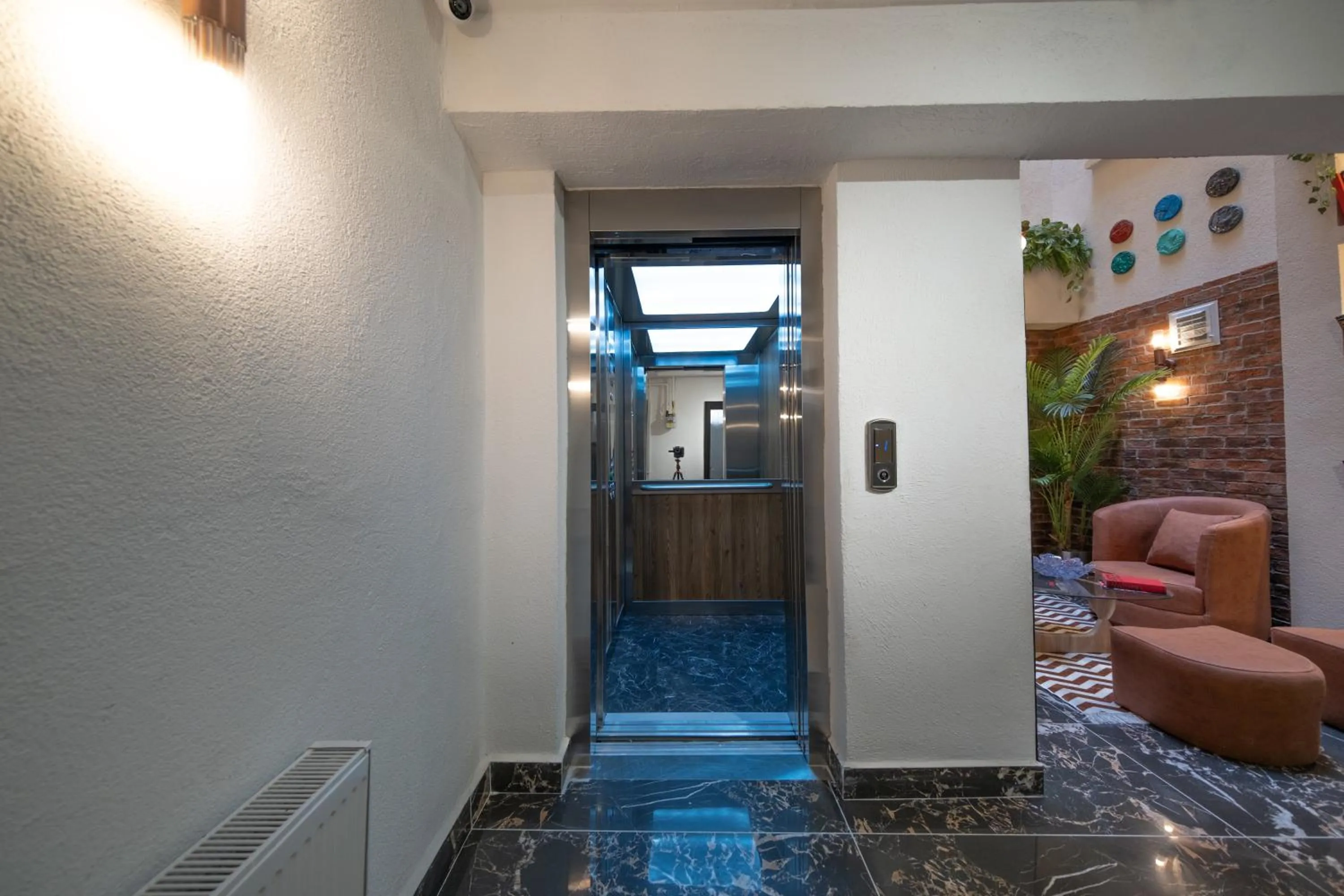 elevator in Hexa Apartments Sisli